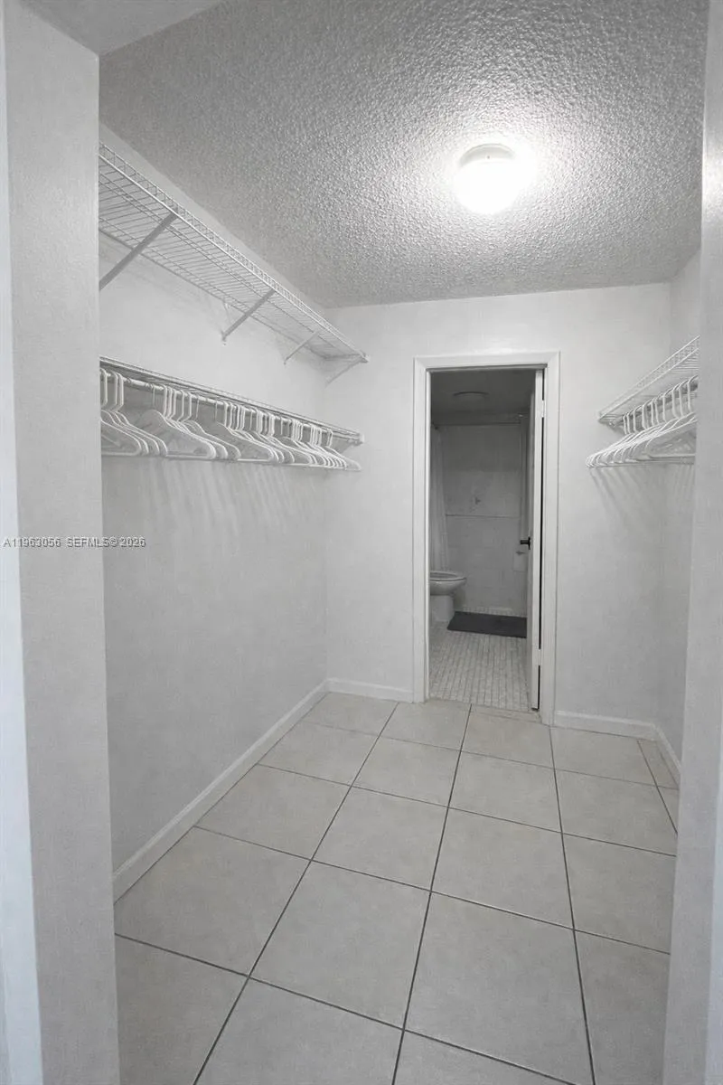 9351 Fontainebleau Blvd B312, Miami, Florida 33172, Miami, Florida 33172, 1 Bedroom Bedrooms, ,1 BathroomBathrooms,Residential Lease,For Rent,9351 Fontainebleau Blvd B312, Miami, Florida 33172,A11963056