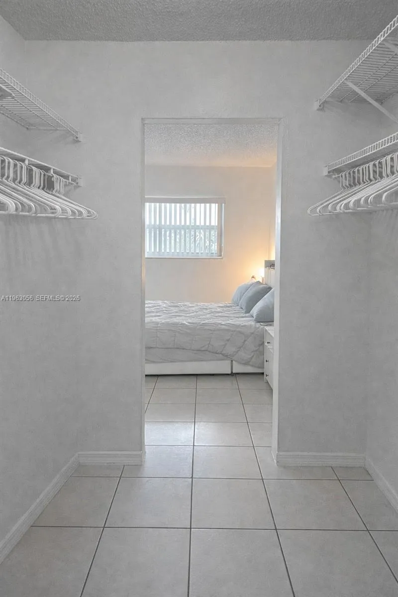 9351 Fontainebleau Blvd B312, Miami, Florida 33172, Miami, Florida 33172, 1 Bedroom Bedrooms, ,1 BathroomBathrooms,Residential Lease,For Rent,9351 Fontainebleau Blvd B312, Miami, Florida 33172,A11963056