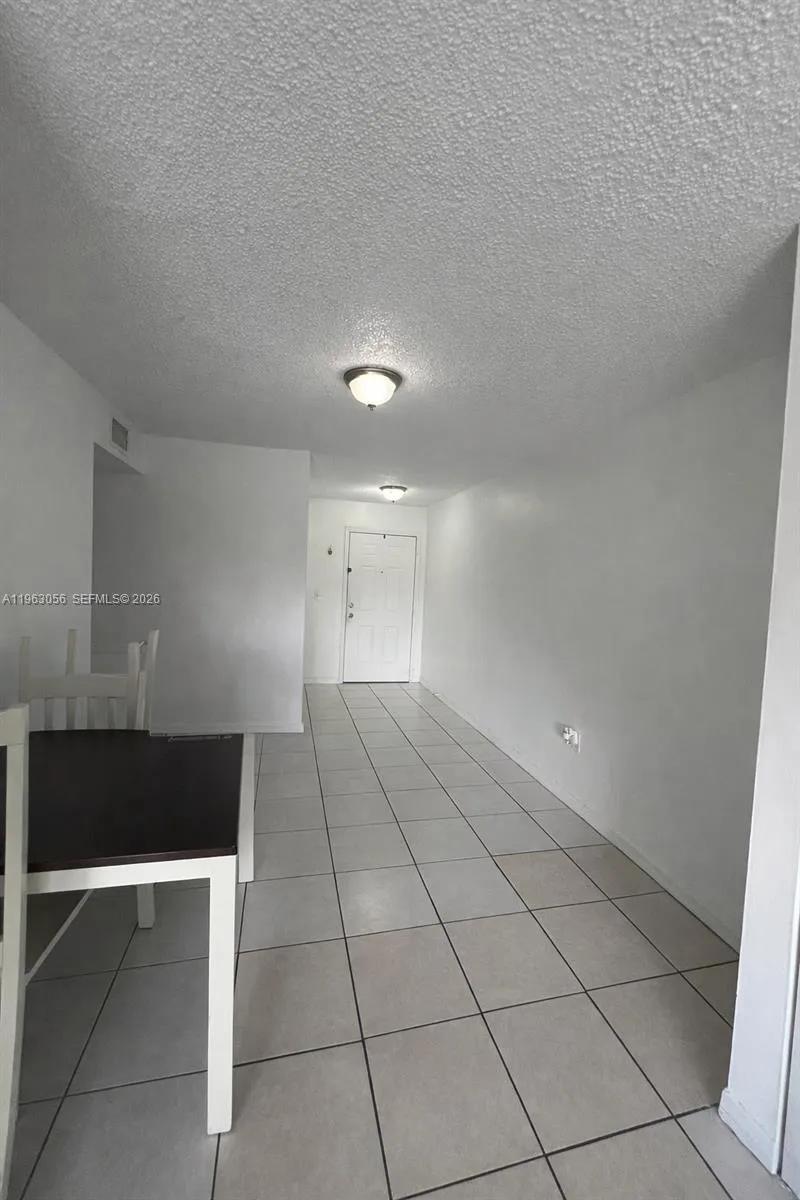 9351 Fontainebleau Blvd B312, Miami, Florida 33172, Miami, Florida 33172, 1 Bedroom Bedrooms, ,1 BathroomBathrooms,Residential Lease,For Rent,9351 Fontainebleau Blvd B312, Miami, Florida 33172,A11963056