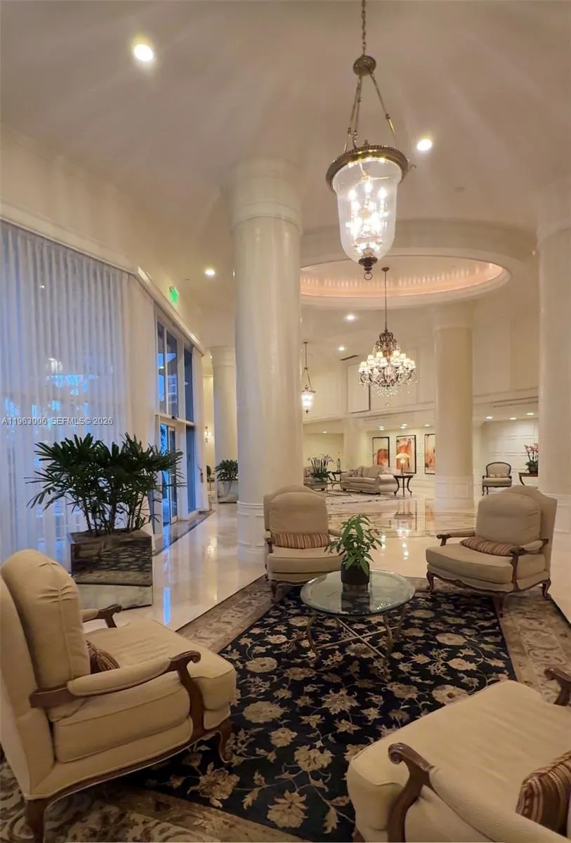 Aventura, Florida 33180, 2 Bedrooms Bedrooms, ,2 BathroomsBathrooms,Residential,For Sale,A11963006