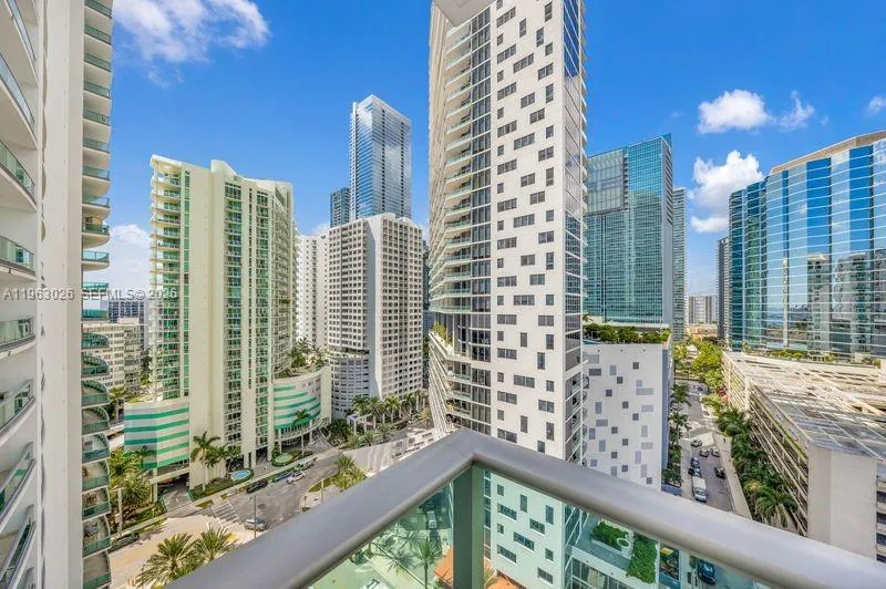 1331 Brickell Bay Dr 1602, Miami, Florida 33131, Miami, Florida 33131, 2 Bedrooms Bedrooms, ,2 BathroomsBathrooms,Residential,For Sale,1331 Brickell Bay Dr 1602, Miami, Florida 33131,A11963026