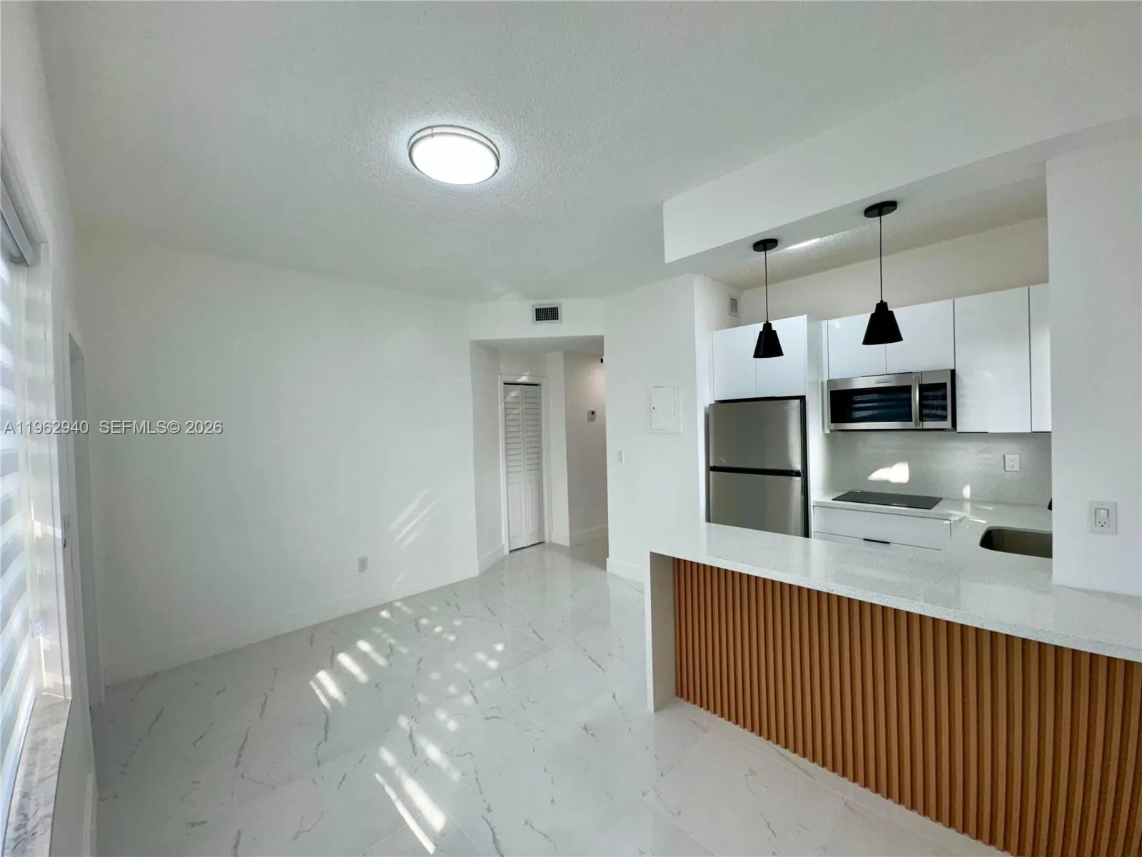 421 Nw 13th Ave B, Miami, Florida 33125, Miami, Florida 33125, 2 Bedrooms Bedrooms, ,1 BathroomBathrooms,Residential Lease,For Rent,421 Nw 13th Ave B, Miami, Florida 33125,A11962940
