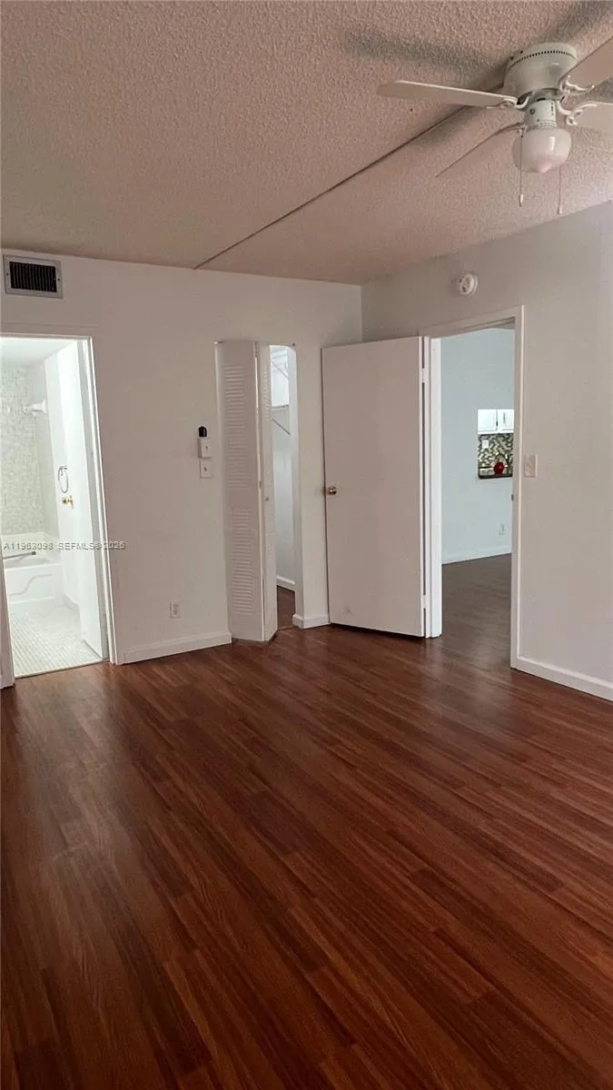 8300 Sands Point Blvd K105, Tamarac, Florida 33321, Tamarac, Florida 33321, 1 Bedroom Bedrooms, ,1 BathroomBathrooms,Residential Lease,For Rent,8300 Sands Point Blvd K105, Tamarac, Florida 33321,A11963098