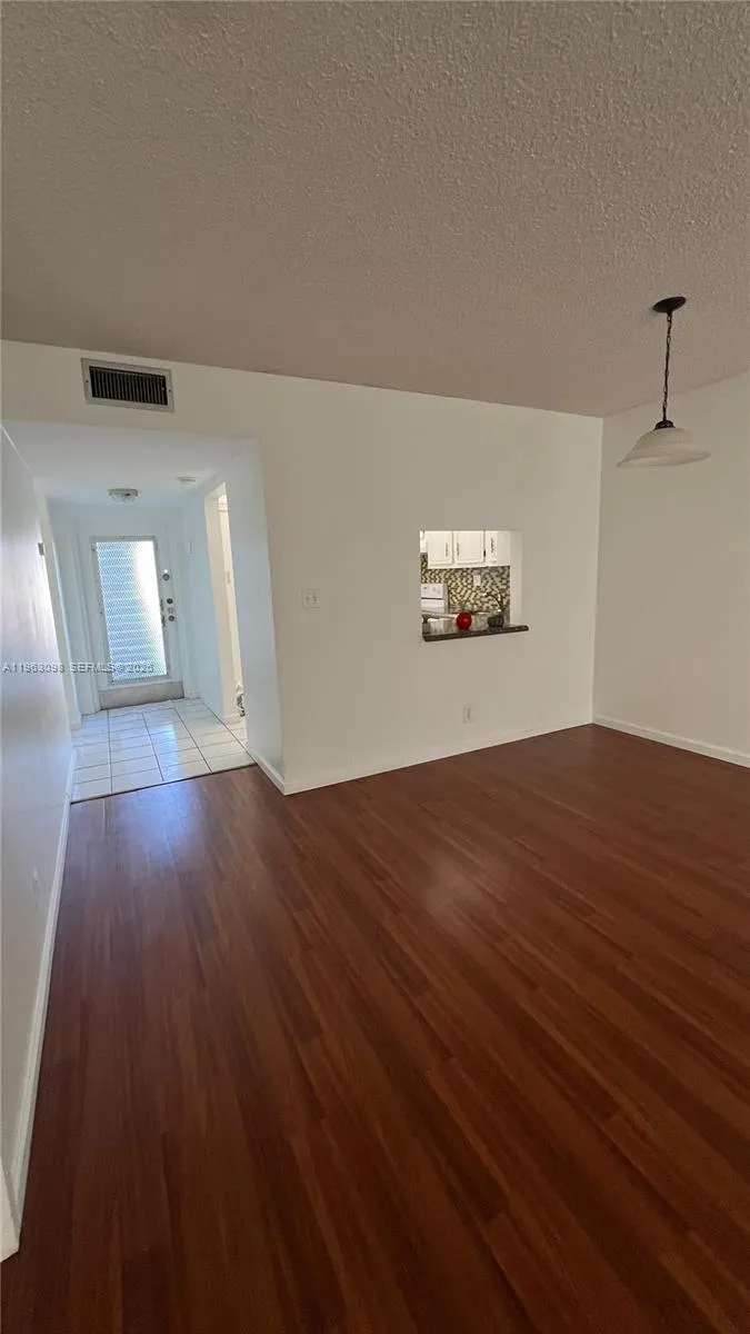 8300 Sands Point Blvd K105, Tamarac, Florida 33321, Tamarac, Florida 33321, 1 Bedroom Bedrooms, ,1 BathroomBathrooms,Residential Lease,For Rent,8300 Sands Point Blvd K105, Tamarac, Florida 33321,A11963098