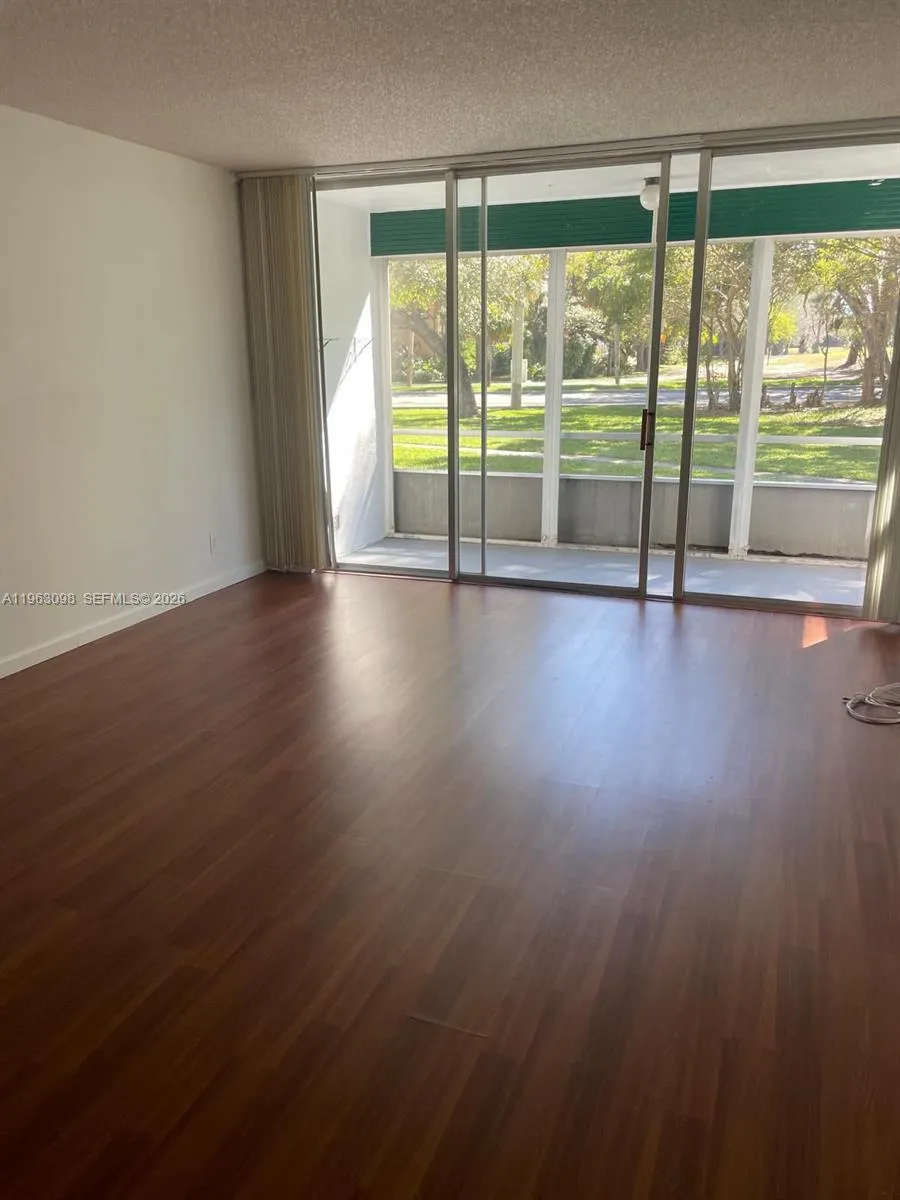 8300 Sands Point Blvd K105, Tamarac, Florida 33321, Tamarac, Florida 33321, 1 Bedroom Bedrooms, ,1 BathroomBathrooms,Residential Lease,For Rent,8300 Sands Point Blvd K105, Tamarac, Florida 33321,A11963098