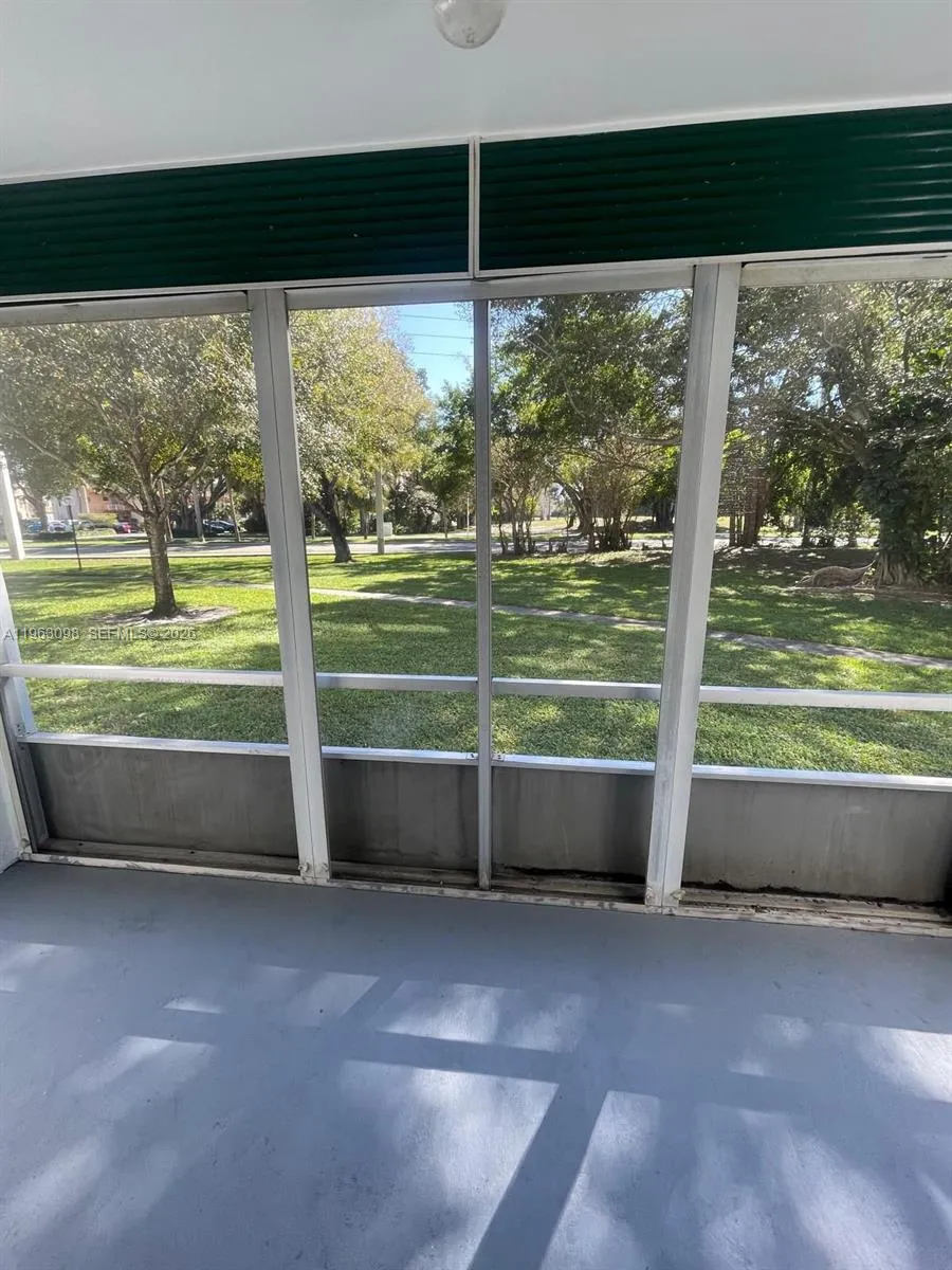 8300 Sands Point Blvd K105, Tamarac, Florida 33321, Tamarac, Florida 33321, 1 Bedroom Bedrooms, ,1 BathroomBathrooms,Residential Lease,For Rent,8300 Sands Point Blvd K105, Tamarac, Florida 33321,A11963098