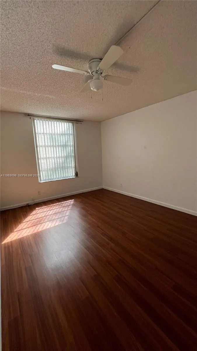 8300 Sands Point Blvd K105, Tamarac, Florida 33321, Tamarac, Florida 33321, 1 Bedroom Bedrooms, ,1 BathroomBathrooms,Residential Lease,For Rent,8300 Sands Point Blvd K105, Tamarac, Florida 33321,A11963098