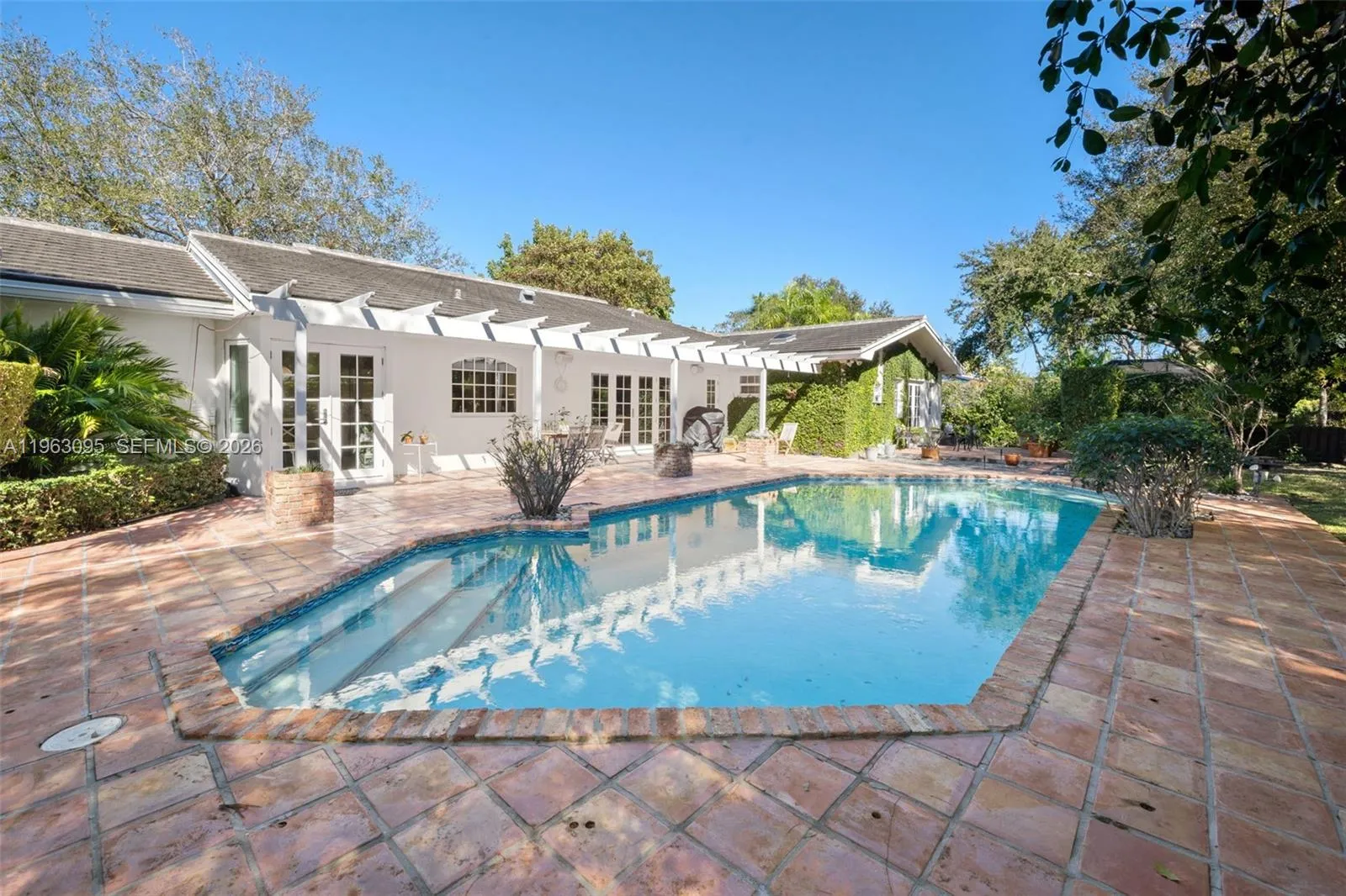 9980 Sw 128th St 9980, Miami, Florida 33176, Miami, Florida 33176, 4 Bedrooms Bedrooms, ,3 BathroomsBathrooms,Residential Lease,For Rent,9980 Sw 128th St 9980, Miami, Florida 33176,A11963095