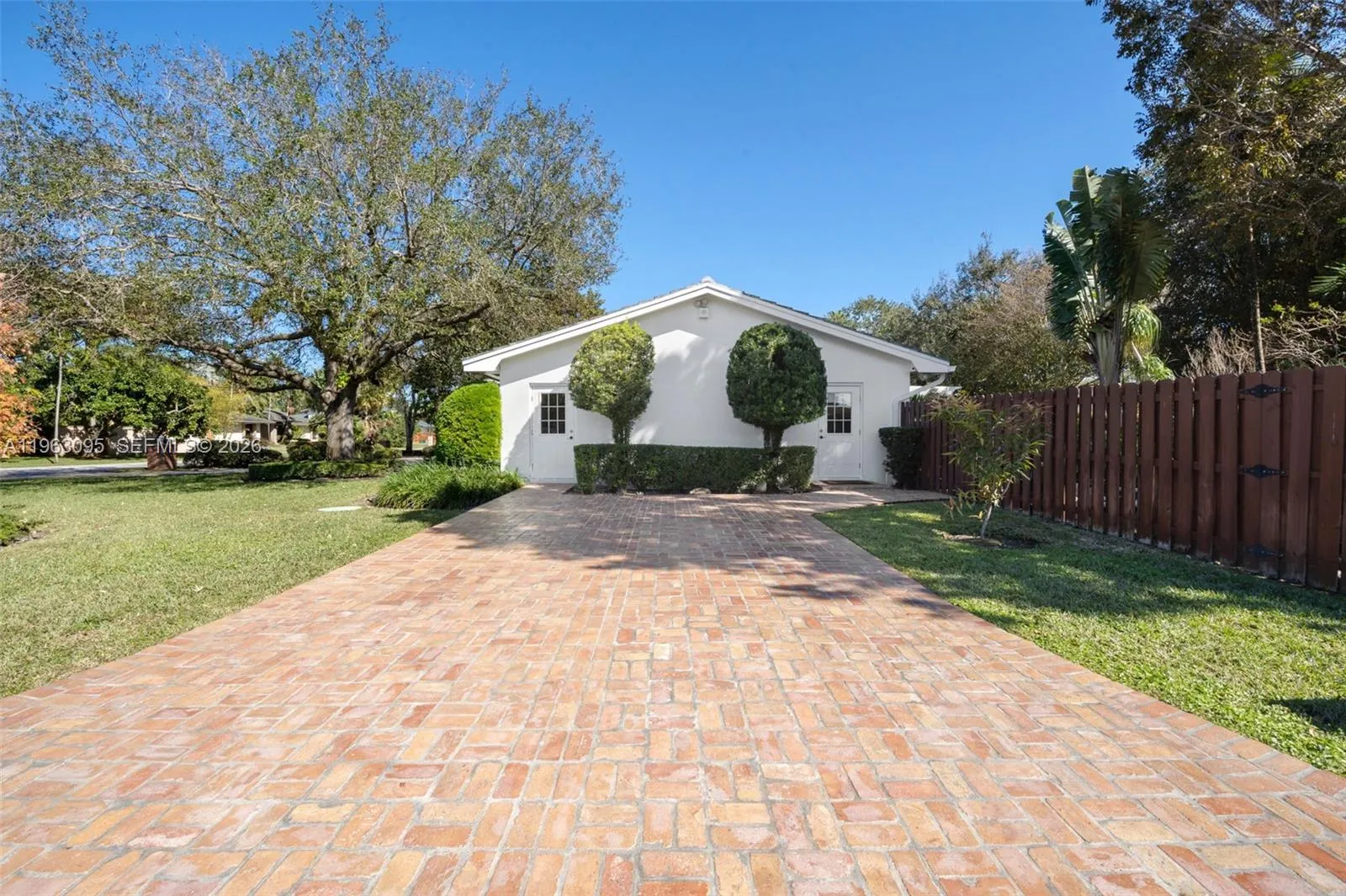 9980 Sw 128th St 9980, Miami, Florida 33176, Miami, Florida 33176, 4 Bedrooms Bedrooms, ,3 BathroomsBathrooms,Residential Lease,For Rent,9980 Sw 128th St 9980, Miami, Florida 33176,A11963095