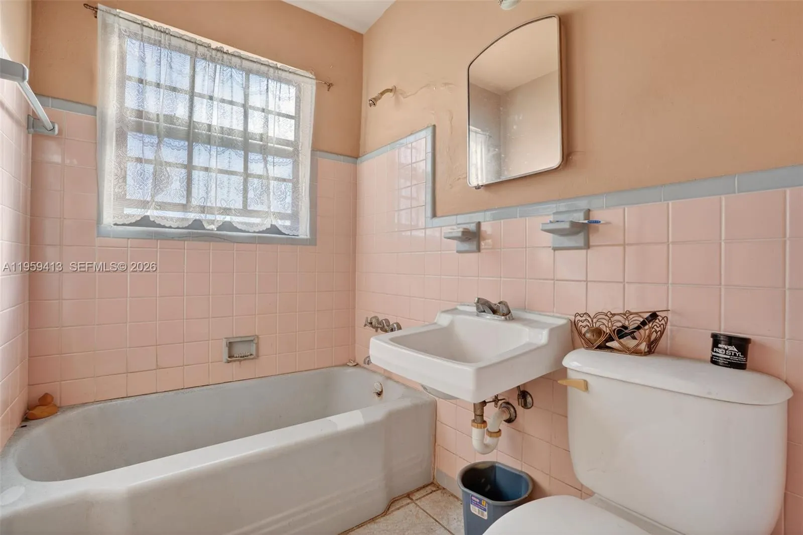 16930 Nw 37th Pl, Miami Gardens, Florida 33055, Miami Gardens, Florida 33055, 3 Bedrooms Bedrooms, ,2 BathroomsBathrooms,Residential,For Sale,16930 Nw 37th Pl, Miami Gardens, Florida 33055,A11959413