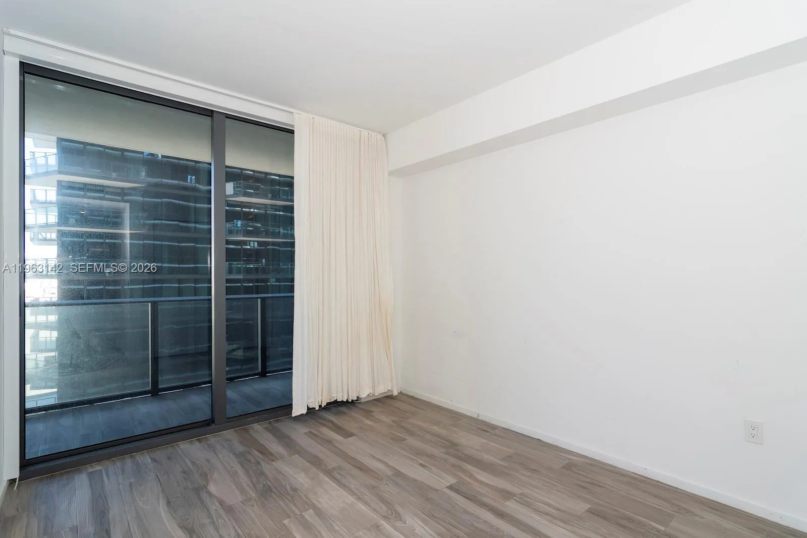 801 S Miami Ave 1409, Miami, Florida 33130, Miami, Florida 33130, 3 Bedrooms Bedrooms, ,3 BathroomsBathrooms,Residential,For Sale,801 S Miami Ave 1409, Miami, Florida 33130,A11963142