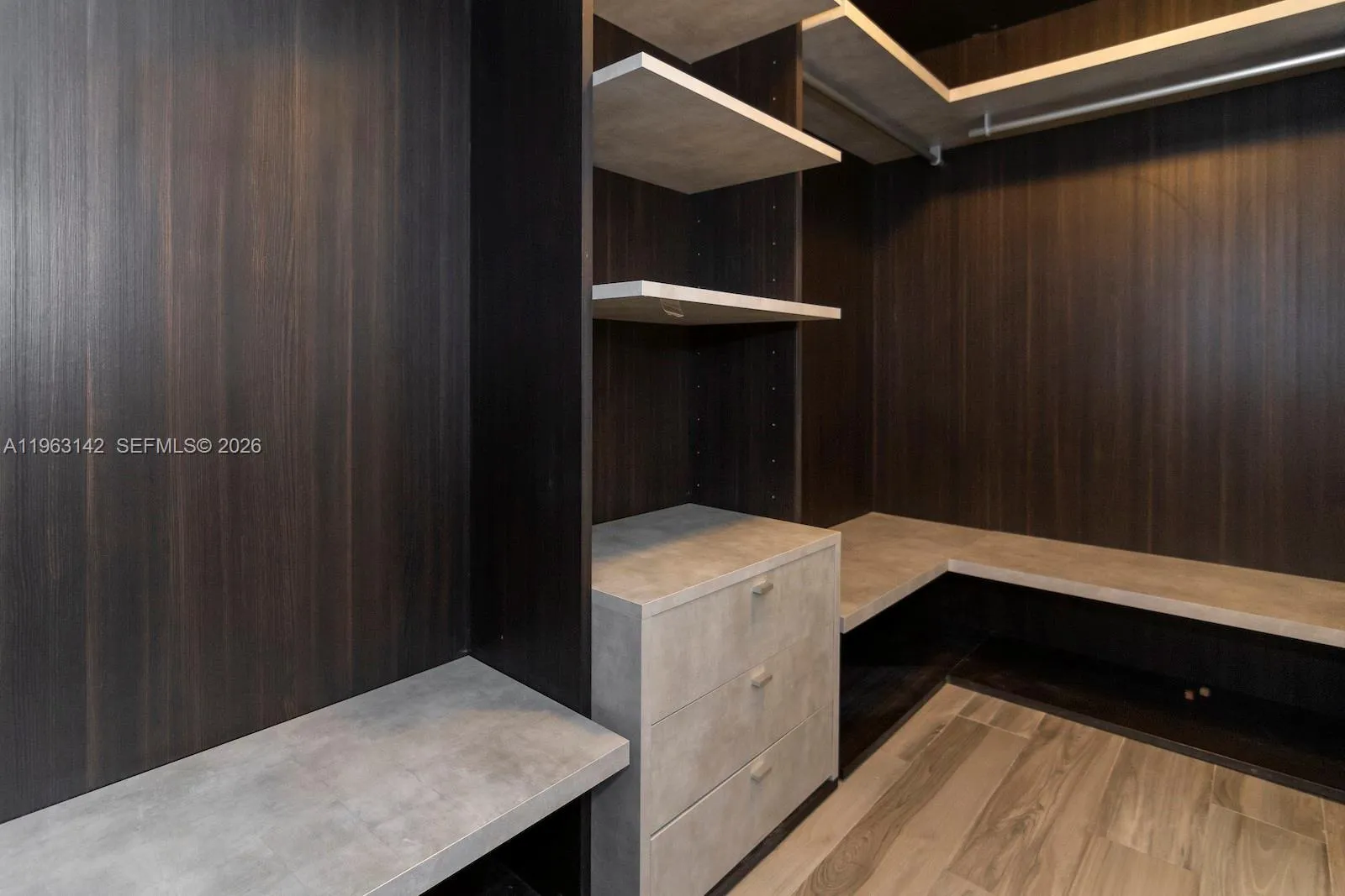 801 S Miami Ave 1409, Miami, Florida 33130, Miami, Florida 33130, 3 Bedrooms Bedrooms, ,3 BathroomsBathrooms,Residential,For Sale,801 S Miami Ave 1409, Miami, Florida 33130,A11963142