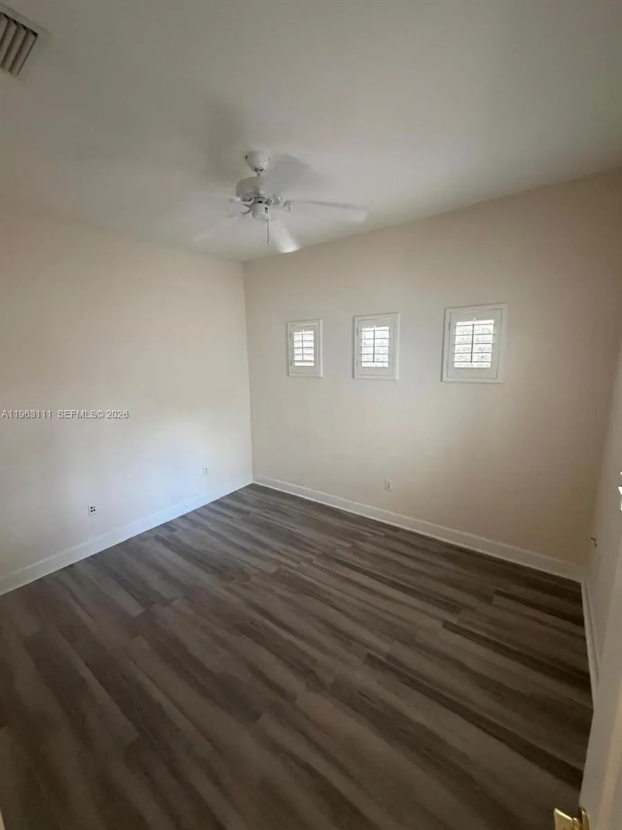 7061 Nw 113 Ct 7061, Doral, Florida 33178, Doral, Florida 33178, 5 Bedrooms Bedrooms, ,3 BathroomsBathrooms,Residential Lease,For Rent,7061 Nw 113 Ct 7061, Doral, Florida 33178,A11963111