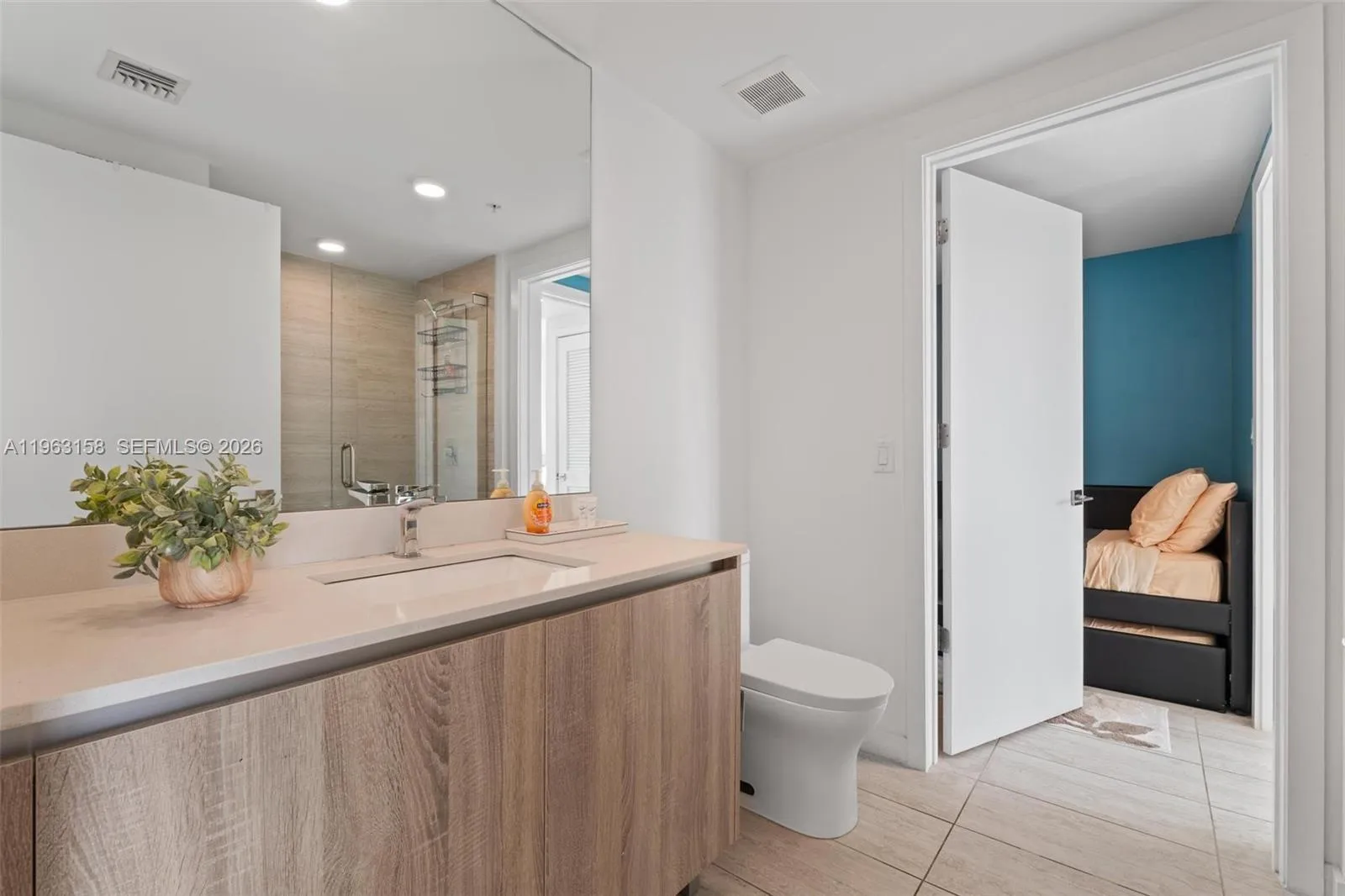 3900 Biscayne Blvd S-418, Miami, Florida 33137, Miami, Florida 33137, 1 Bedroom Bedrooms, ,1 BathroomBathrooms,Residential,For Sale,3900 Biscayne Blvd S-418, Miami, Florida 33137,A11963158