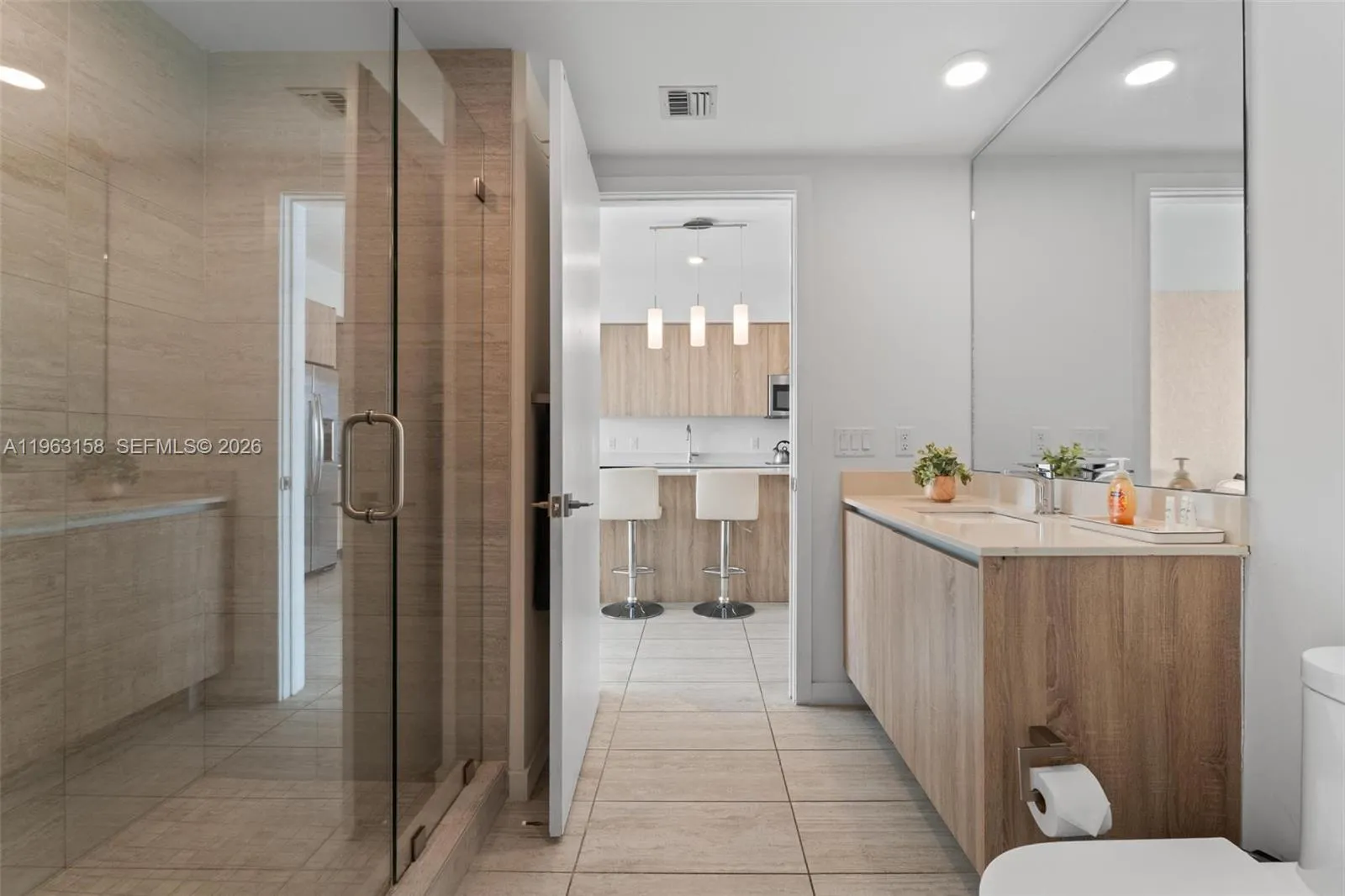 3900 Biscayne Blvd S-418, Miami, Florida 33137, Miami, Florida 33137, 1 Bedroom Bedrooms, ,1 BathroomBathrooms,Residential,For Sale,3900 Biscayne Blvd S-418, Miami, Florida 33137,A11963158