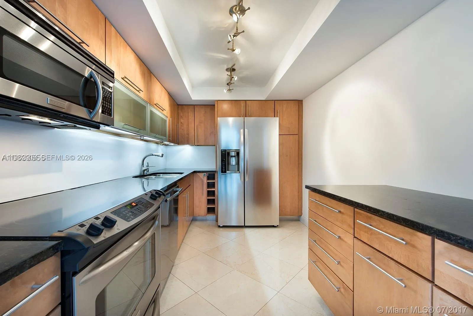 20505 E Country Club Dr 935, Aventura, Florida 331, Aventura, Florida 33180, 2 Bedrooms Bedrooms, ,2 BathroomsBathrooms,Residential Lease,For Rent,20505 E Country Club Dr 935, Aventura, Florida 331,A11962908