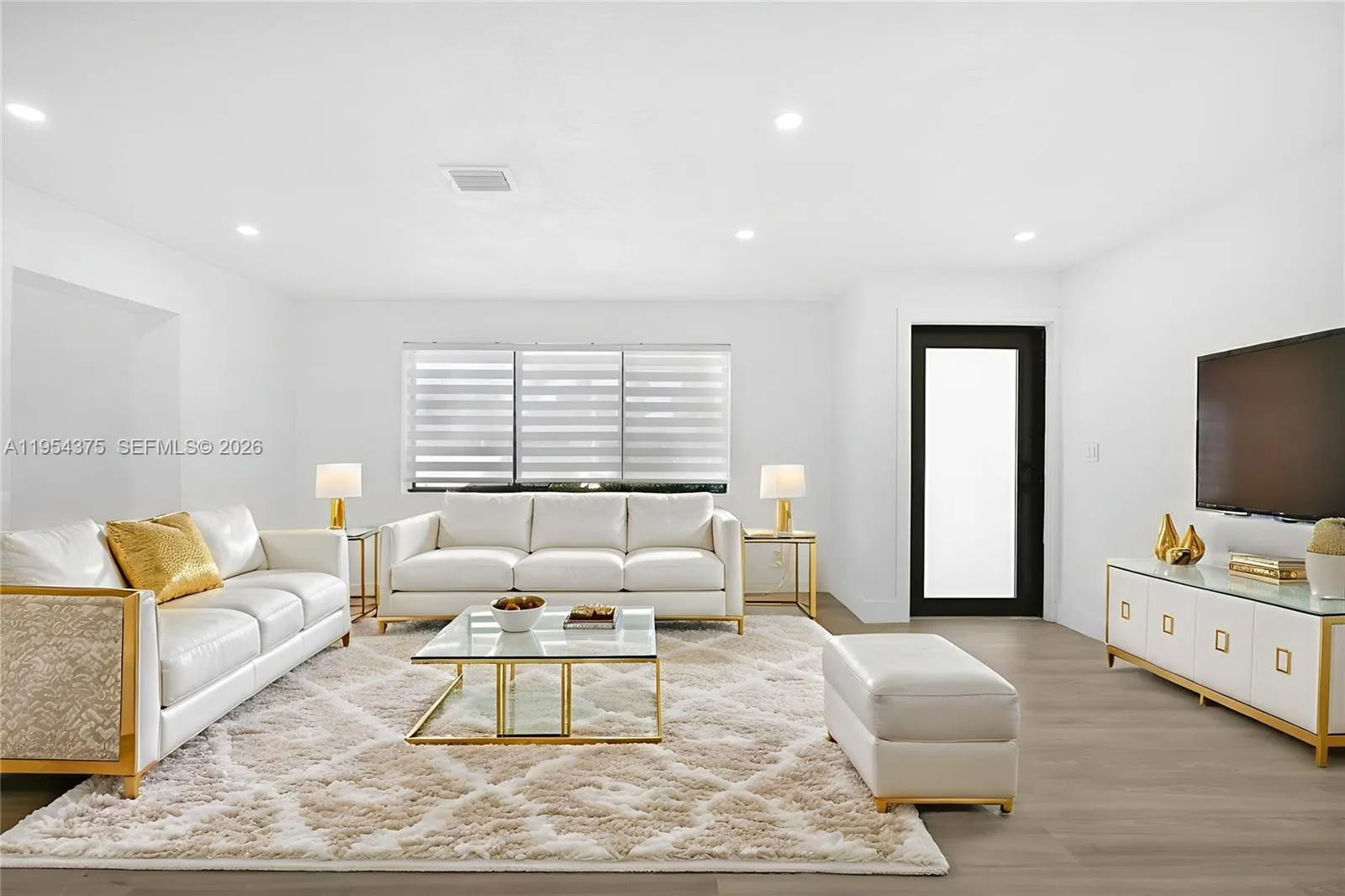 7501 Raleigh St, Hollywood, Florida 33024, Hollywood, Florida 33024, 4 Bedrooms Bedrooms, ,3 BathroomsBathrooms,Residential,For Sale,7501 Raleigh St, Hollywood, Florida 33024,A11954375