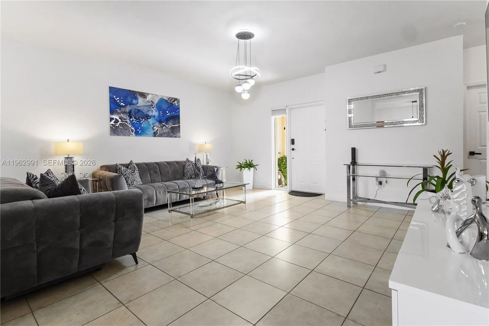 2741 Ne 4th St 103, Homestead, Florida 33033, Homestead, Florida 33033, 3 Bedrooms Bedrooms, ,2 BathroomsBathrooms,Residential,For Sale,2741 Ne 4th St 103, Homestead, Florida 33033,A11962991