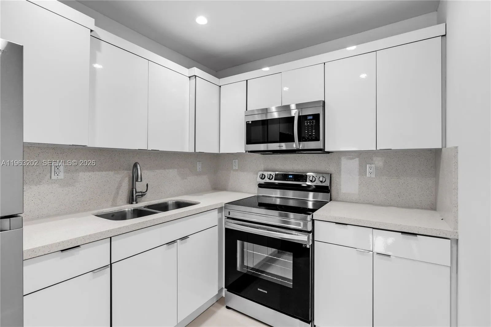 21845 Goulds Ave 202, Miami, Florida 33170, Miami, Florida 33170, 2 Bedrooms Bedrooms, ,1 BathroomBathrooms,Residential Lease,For Rent,21845 Goulds Ave 202, Miami, Florida 33170,A11963202