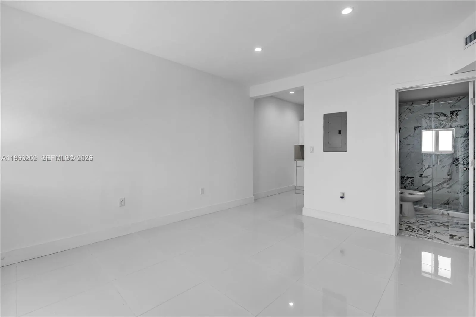 21845 Goulds Ave 202, Miami, Florida 33170, Miami, Florida 33170, 2 Bedrooms Bedrooms, ,1 BathroomBathrooms,Residential Lease,For Rent,21845 Goulds Ave 202, Miami, Florida 33170,A11963202