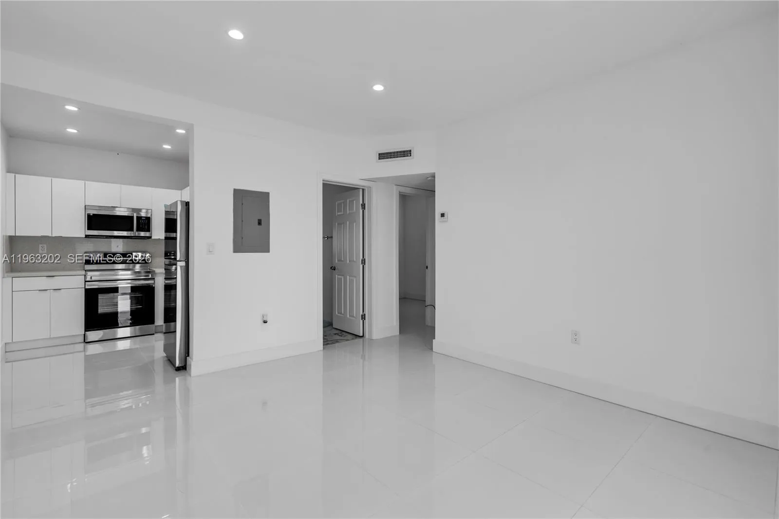 21845 Goulds Ave 202, Miami, Florida 33170, Miami, Florida 33170, 2 Bedrooms Bedrooms, ,1 BathroomBathrooms,Residential Lease,For Rent,21845 Goulds Ave 202, Miami, Florida 33170,A11963202