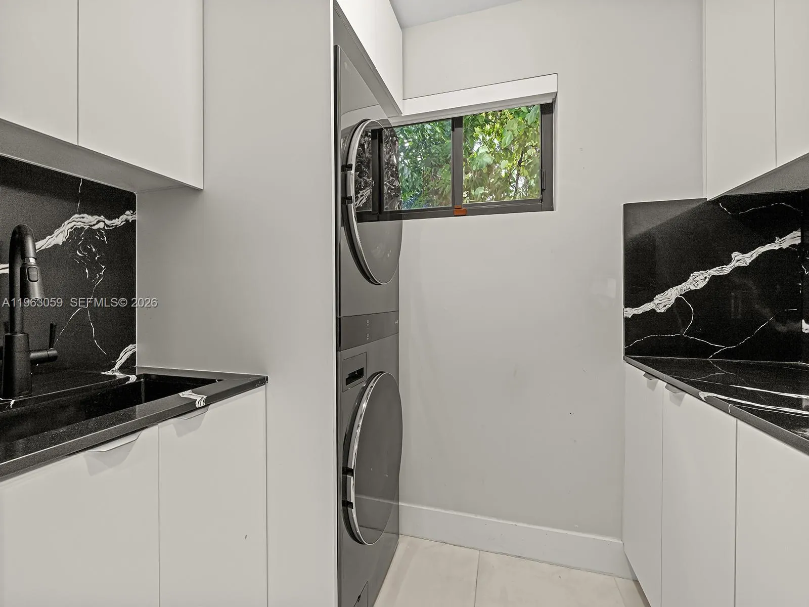7701 Sw 50th Ct, Miami, Florida 33143, Miami, Florida 33143, 5 Bedrooms Bedrooms, ,5 BathroomsBathrooms,Residential,For Sale,7701 Sw 50th Ct, Miami, Florida 33143,A11963059