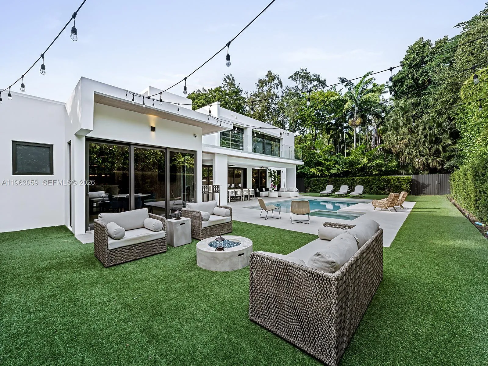 7701 Sw 50th Ct, Miami, Florida 33143, Miami, Florida 33143, 5 Bedrooms Bedrooms, ,5 BathroomsBathrooms,Residential,For Sale,7701 Sw 50th Ct, Miami, Florida 33143,A11963059