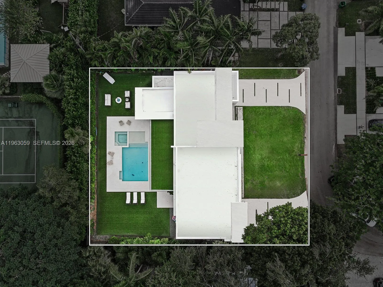 7701 Sw 50th Ct, Miami, Florida 33143, Miami, Florida 33143, 5 Bedrooms Bedrooms, ,5 BathroomsBathrooms,Residential,For Sale,7701 Sw 50th Ct, Miami, Florida 33143,A11963059