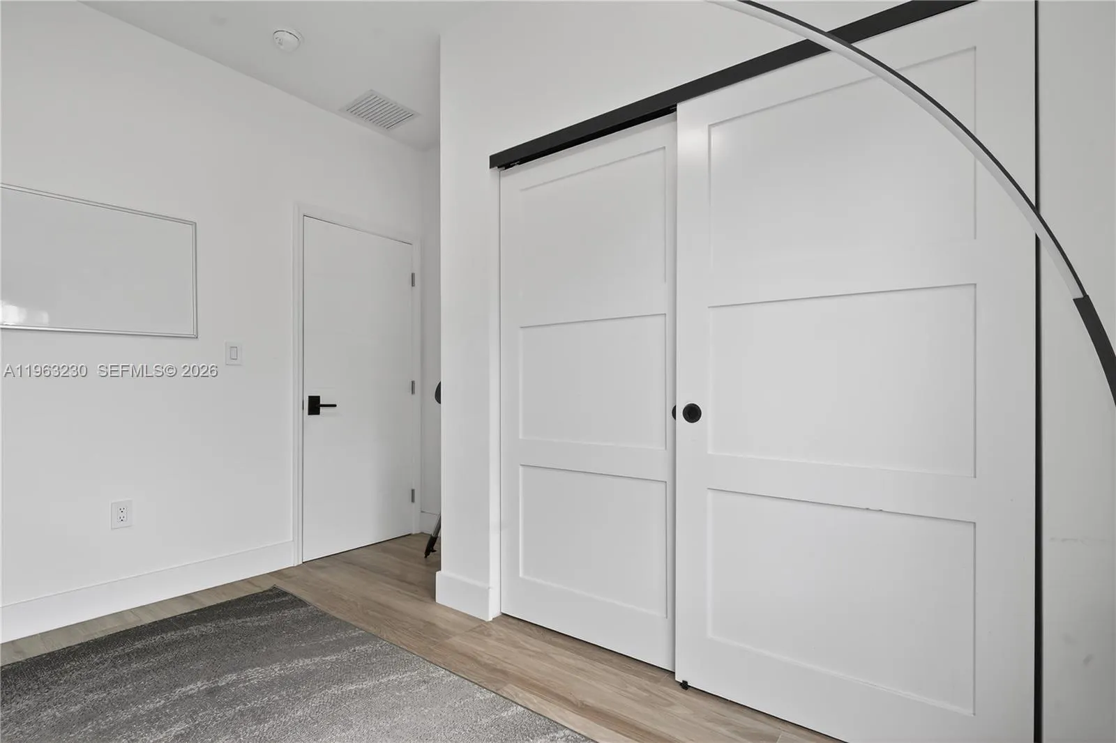 913 Ne 15th St, Fort Lauderdale, Florida 33304, Fort Lauderdale, Florida 33304, 4 Bedrooms Bedrooms, ,3 BathroomsBathrooms,Residential,For Sale,913 Ne 15th St, Fort Lauderdale, Florida 33304,A11963230