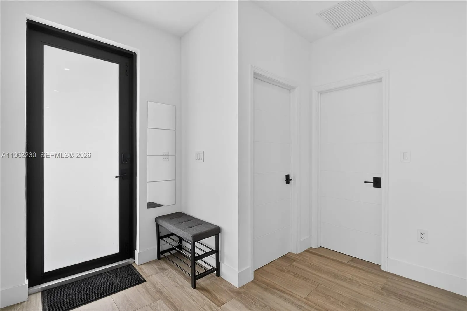 913 Ne 15th St, Fort Lauderdale, Florida 33304, Fort Lauderdale, Florida 33304, 4 Bedrooms Bedrooms, ,3 BathroomsBathrooms,Residential,For Sale,913 Ne 15th St, Fort Lauderdale, Florida 33304,A11963230