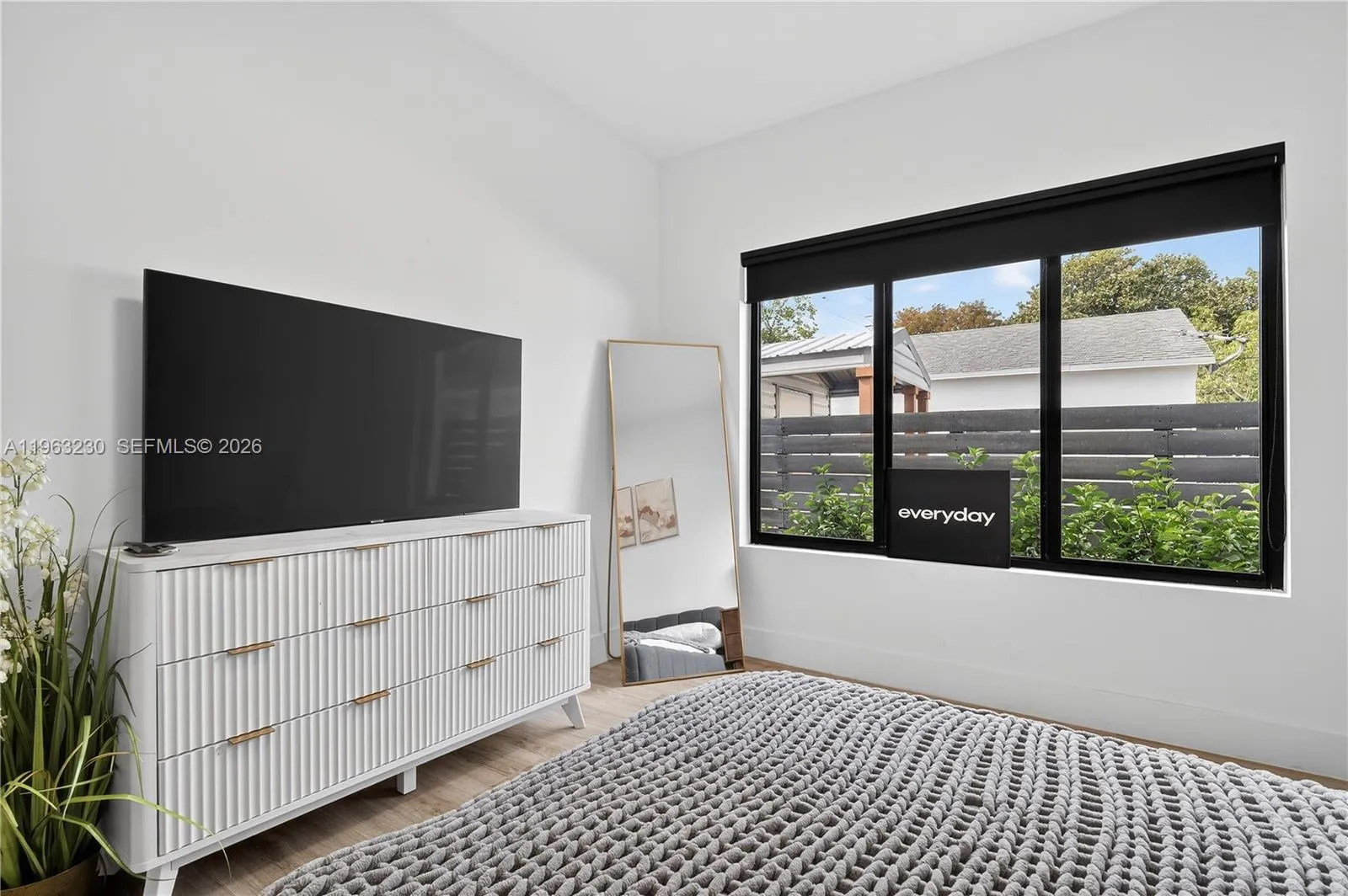 913 Ne 15th St, Fort Lauderdale, Florida 33304, Fort Lauderdale, Florida 33304, 4 Bedrooms Bedrooms, ,3 BathroomsBathrooms,Residential,For Sale,913 Ne 15th St, Fort Lauderdale, Florida 33304,A11963230