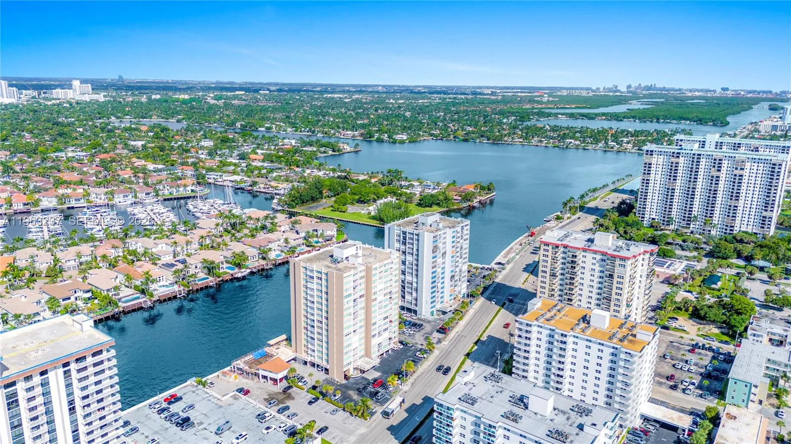 1410 S Ocean Dr 503, Hollywood, Florida 33019, Hollywood, Florida 33019, 1 Bedroom Bedrooms, ,1 BathroomBathrooms,Residential,For Sale,1410 S Ocean Dr 503, Hollywood, Florida 33019,A11963237