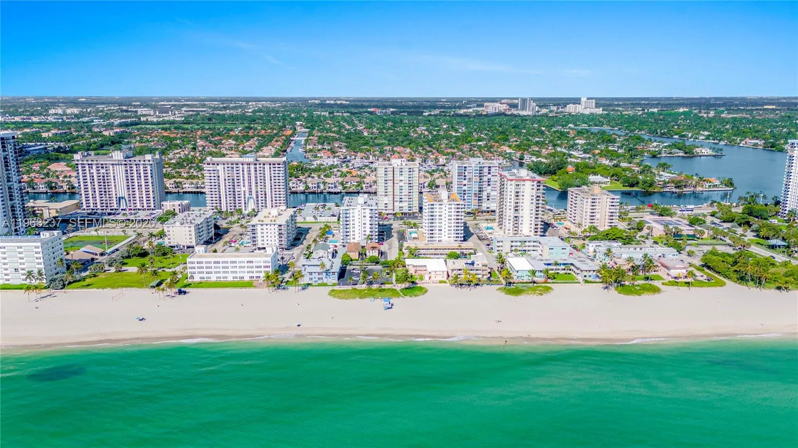 1410 S Ocean Dr 503, Hollywood, Florida 33019, Hollywood, Florida 33019, 1 Bedroom Bedrooms, ,1 BathroomBathrooms,Residential,For Sale,1410 S Ocean Dr 503, Hollywood, Florida 33019,A11963237