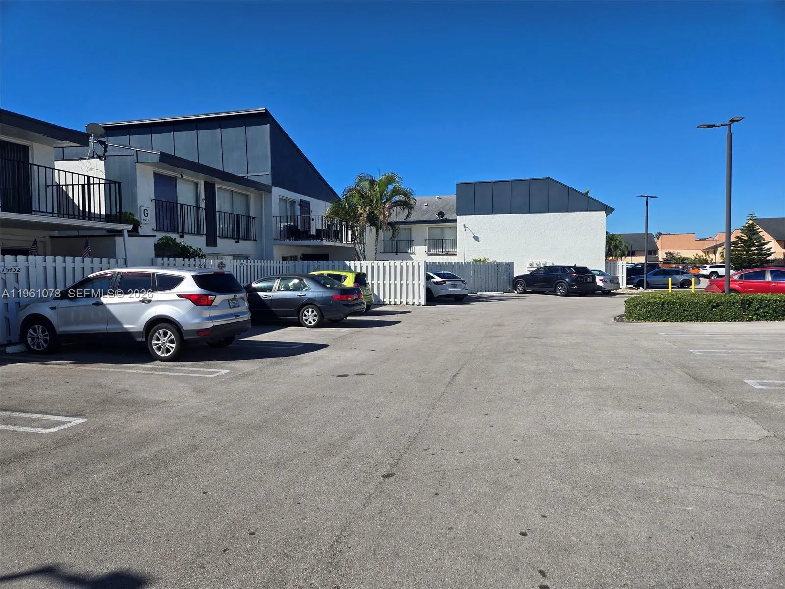 15454 Sw 85th Ln 135, Miami, Florida 33193, Miami, Florida 33193, 2 Bedrooms Bedrooms, ,1 BathroomBathrooms,Residential,For Sale,15454 Sw 85th Ln 135, Miami, Florida 33193,A11961078