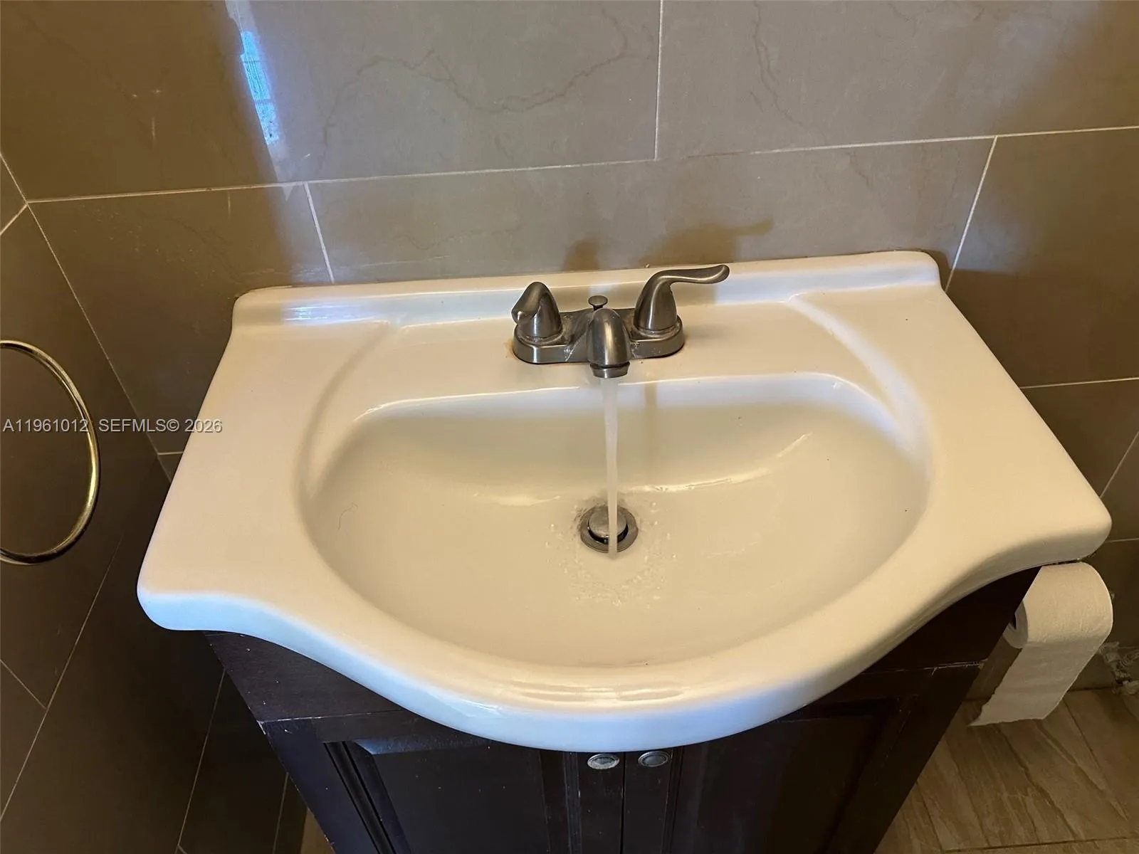 1655 Nw 116th St Front, Miami, Florida 33167, Miami, Florida 33167, 2 Bedrooms Bedrooms, ,1 BathroomBathrooms,Residential Lease,For Rent,1655 Nw 116th St Front, Miami, Florida 33167,A11961012