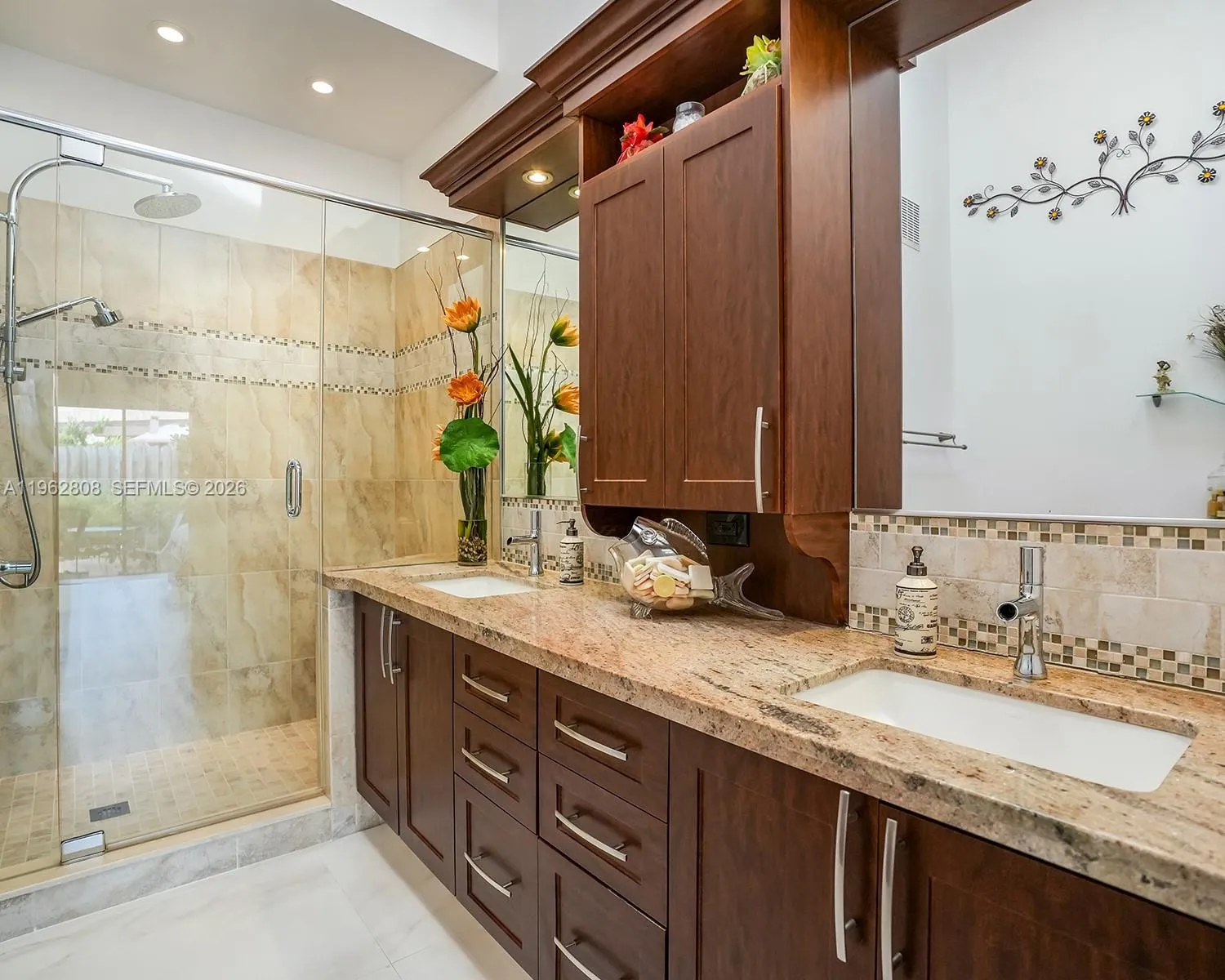 413 Leslie Dr, Hallandale Beach, Florida 33009, Hallandale Beach, Florida 33009, 3 Bedrooms Bedrooms, ,2 BathroomsBathrooms,Residential,For Sale,413 Leslie Dr, Hallandale Beach, Florida 33009,A11962808