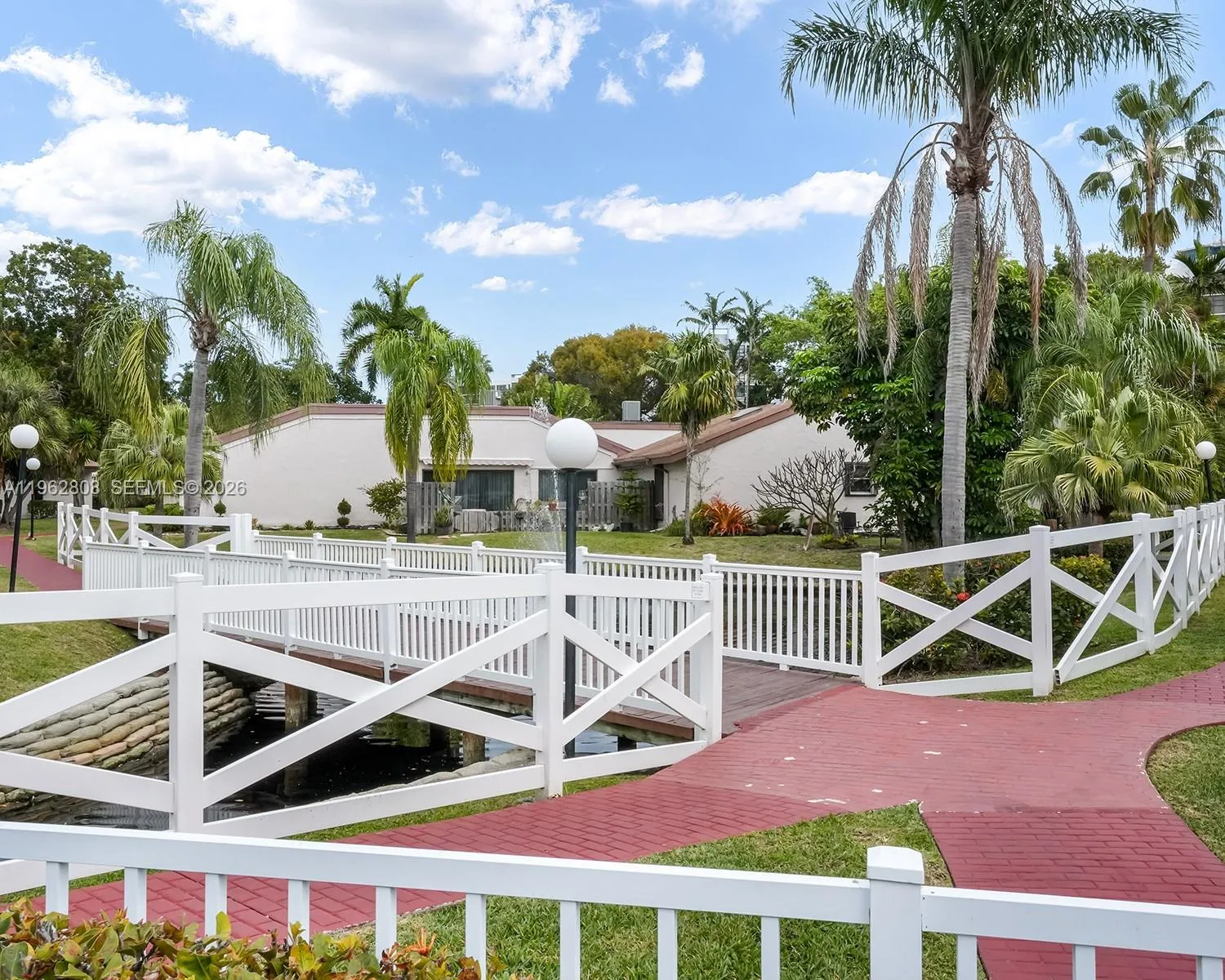 413 Leslie Dr, Hallandale Beach, Florida 33009, Hallandale Beach, Florida 33009, 3 Bedrooms Bedrooms, ,2 BathroomsBathrooms,Residential,For Sale,413 Leslie Dr, Hallandale Beach, Florida 33009,A11962808