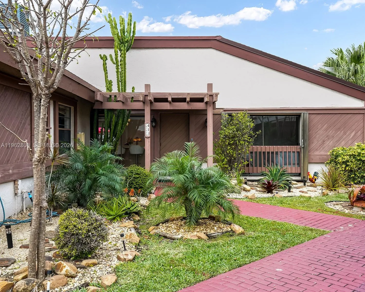 413 Leslie Dr, Hallandale Beach, Florida 33009, Hallandale Beach, Florida 33009, 3 Bedrooms Bedrooms, ,2 BathroomsBathrooms,Residential,For Sale,413 Leslie Dr, Hallandale Beach, Florida 33009,A11962808