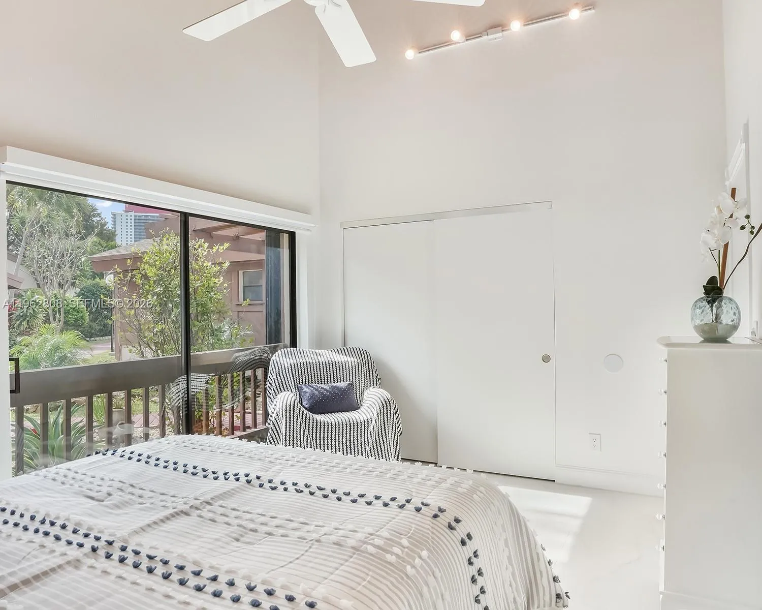 413 Leslie Dr, Hallandale Beach, Florida 33009, Hallandale Beach, Florida 33009, 3 Bedrooms Bedrooms, ,2 BathroomsBathrooms,Residential,For Sale,413 Leslie Dr, Hallandale Beach, Florida 33009,A11962808