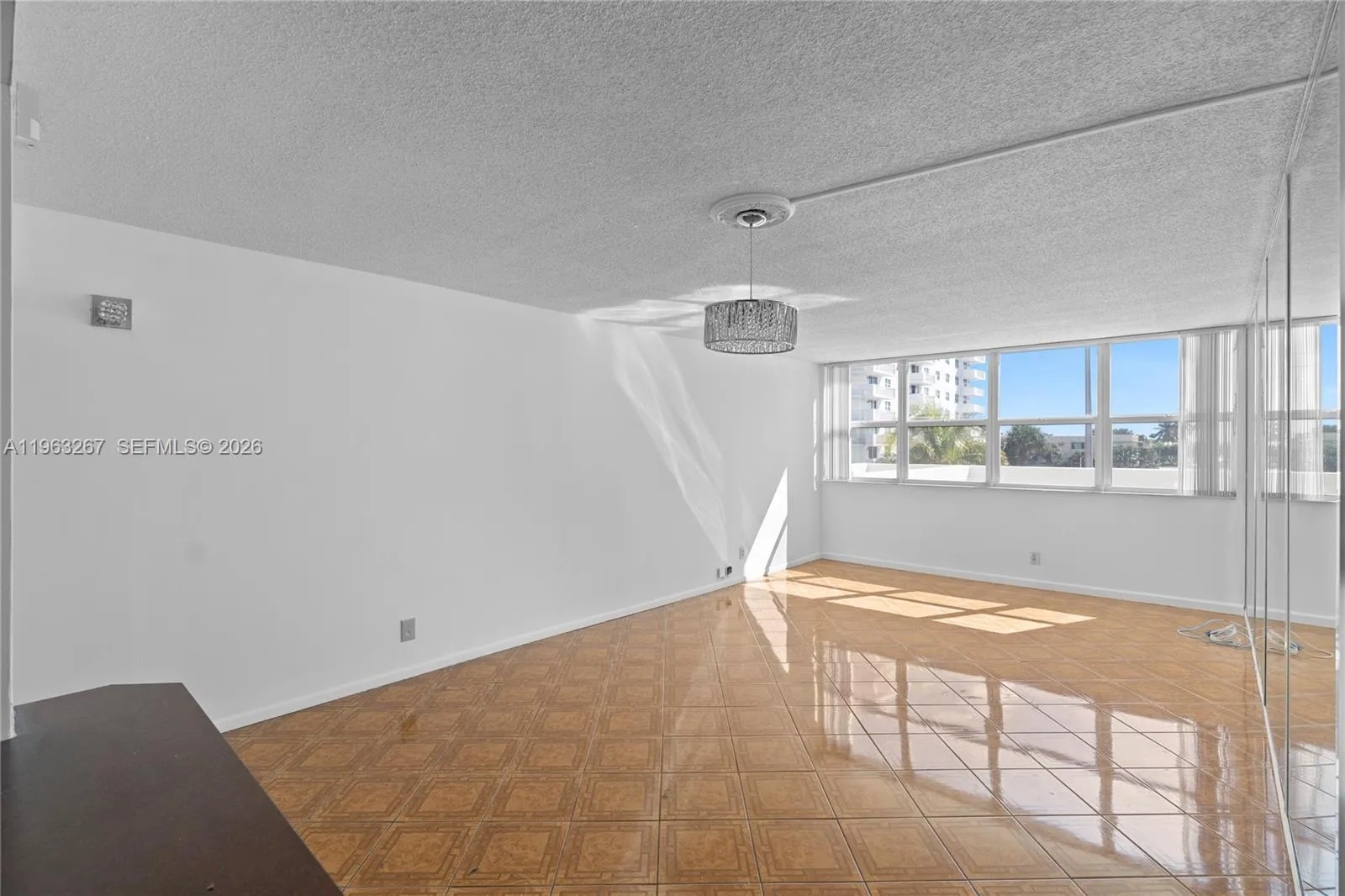 1410 S Ocean Dr 208, Hollywood, Florida 33019, Hollywood, Florida 33019, 2 Bedrooms Bedrooms, ,2 BathroomsBathrooms,Residential,For Sale,1410 S Ocean Dr 208, Hollywood, Florida 33019,A11963267