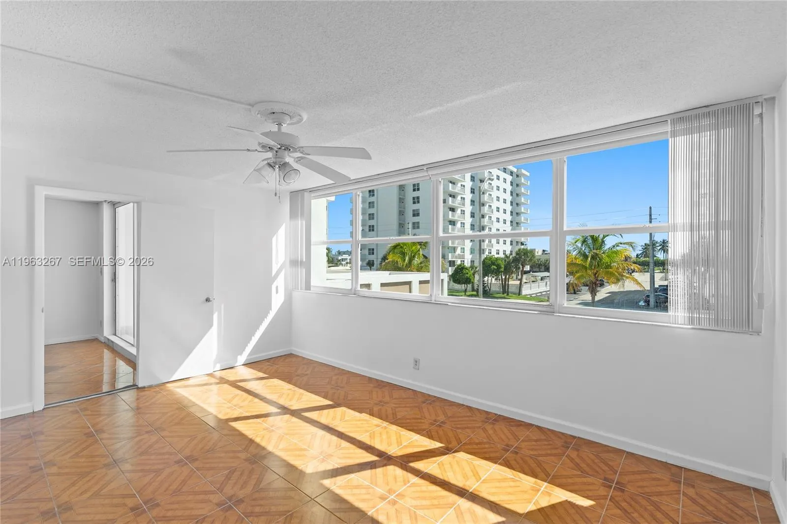 1410 S Ocean Dr 208, Hollywood, Florida 33019, Hollywood, Florida 33019, 2 Bedrooms Bedrooms, ,2 BathroomsBathrooms,Residential,For Sale,1410 S Ocean Dr 208, Hollywood, Florida 33019,A11963267