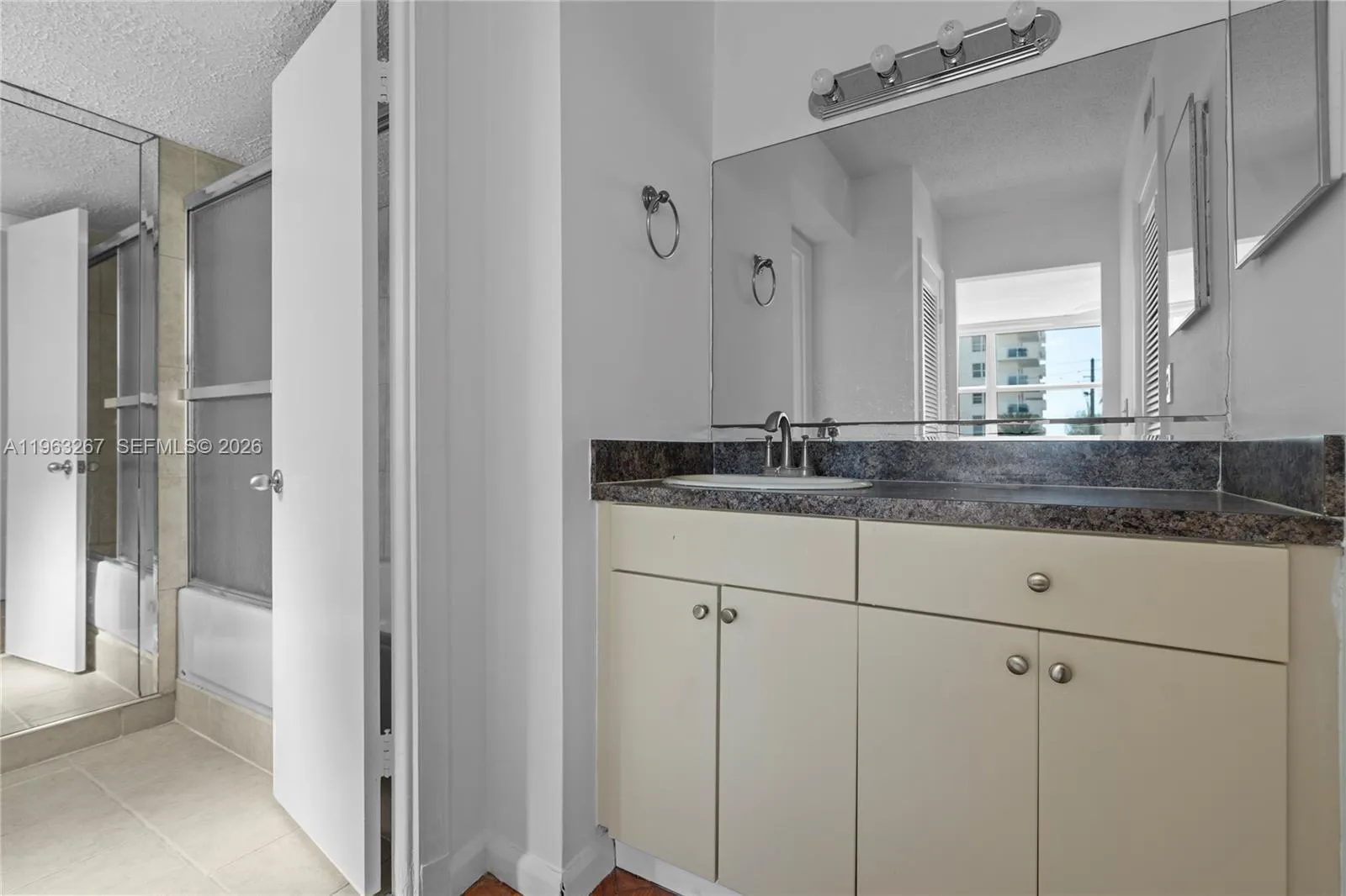 1410 S Ocean Dr 208, Hollywood, Florida 33019, Hollywood, Florida 33019, 2 Bedrooms Bedrooms, ,2 BathroomsBathrooms,Residential,For Sale,1410 S Ocean Dr 208, Hollywood, Florida 33019,A11963267