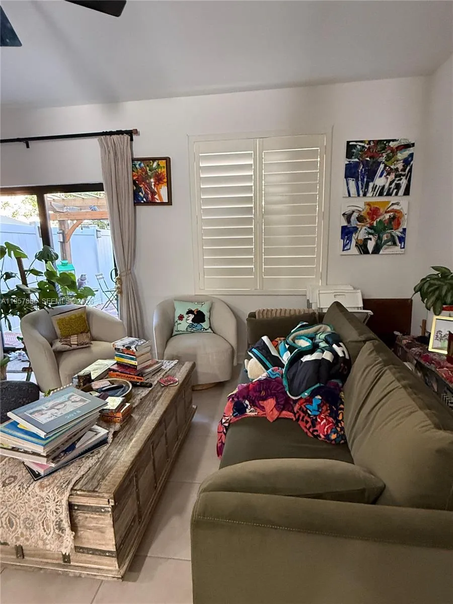 9333 W 33rd Lane 9333, Hialeah Gardens, Florida 33, Hialeah Gardens, Florida 33018, 3 Bedrooms Bedrooms, ,2 BathroomsBathrooms,Residential,For Sale,9333 W 33rd Lane 9333, Hialeah Gardens, Florida 33,A11957885