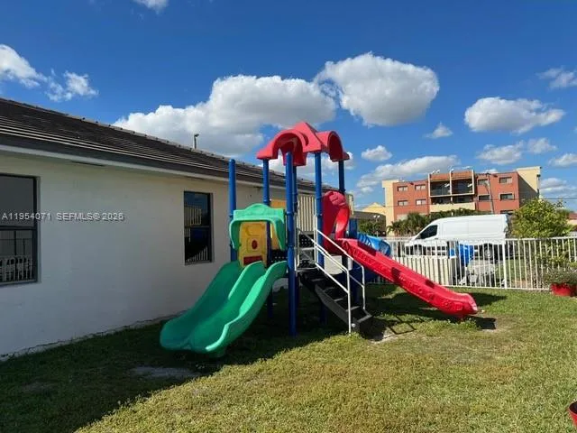8075 Nw 7th St 501, Miami, Florida 33126, Miami, Florida 33126, 2 Bedrooms Bedrooms, ,2 BathroomsBathrooms,Residential Lease,For Rent,8075 Nw 7th St 501, Miami, Florida 33126,A11954071