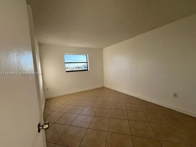 8075 Nw 7th St 501, Miami, Florida 33126, Miami, Florida 33126, 2 Bedrooms Bedrooms, ,2 BathroomsBathrooms,Residential Lease,For Rent,8075 Nw 7th St 501, Miami, Florida 33126,A11954071