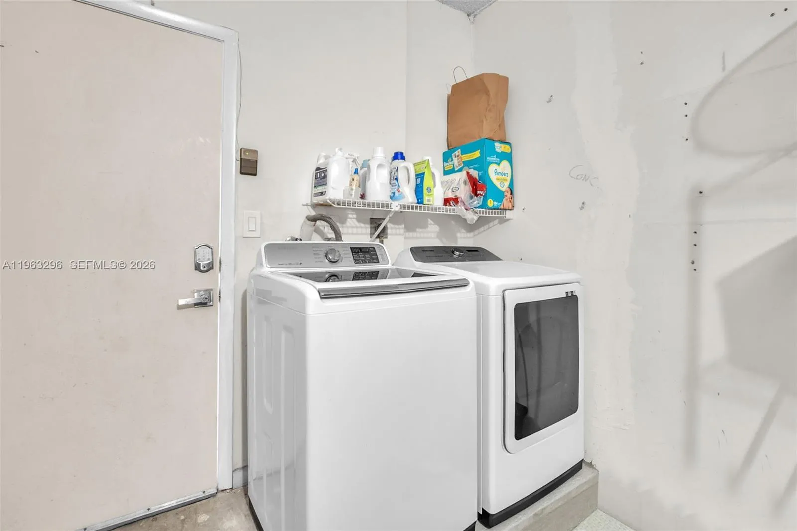 11864 Sw 97th Ter, Miami, Florida 33186, Miami, Florida 33186, 3 Bedrooms Bedrooms, ,2 BathroomsBathrooms,Residential,For Sale,11864 Sw 97th Ter, Miami, Florida 33186,A11963296