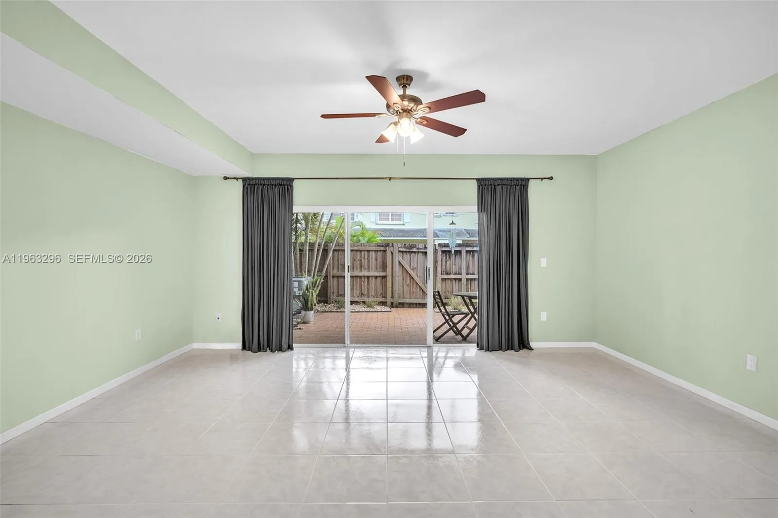 11864 Sw 97th Ter, Miami, Florida 33186, Miami, Florida 33186, 3 Bedrooms Bedrooms, ,2 BathroomsBathrooms,Residential,For Sale,11864 Sw 97th Ter, Miami, Florida 33186,A11963296