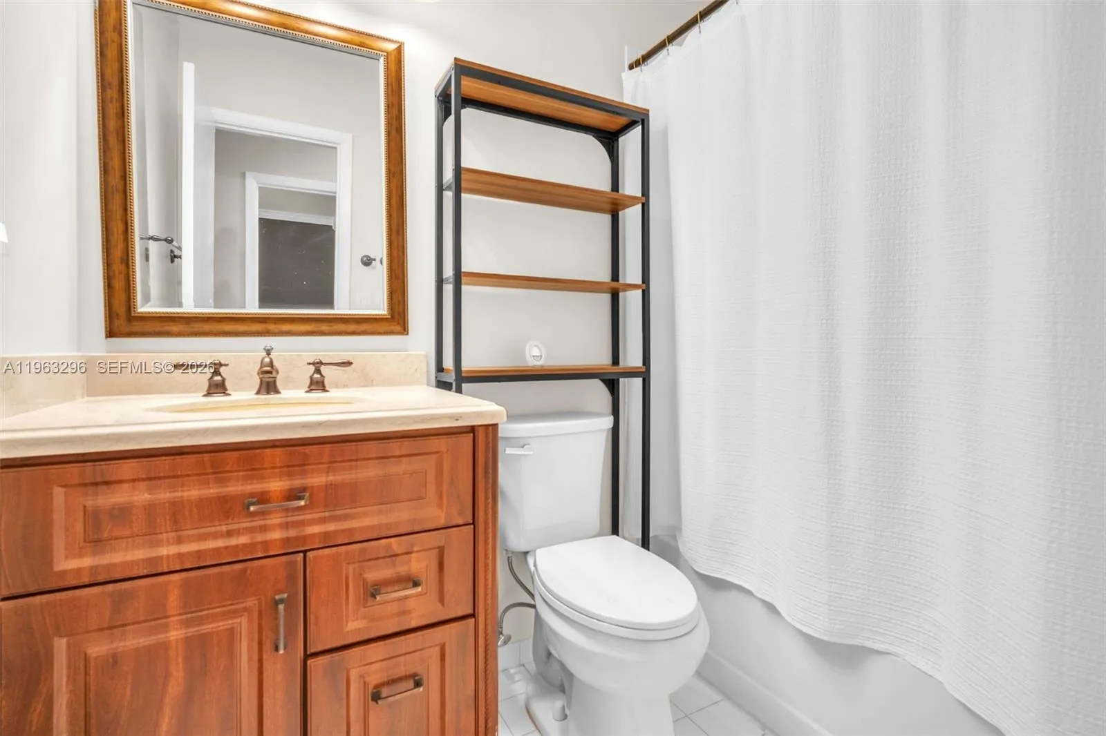 11864 Sw 97th Ter, Miami, Florida 33186, Miami, Florida 33186, 3 Bedrooms Bedrooms, ,2 BathroomsBathrooms,Residential,For Sale,11864 Sw 97th Ter, Miami, Florida 33186,A11963296