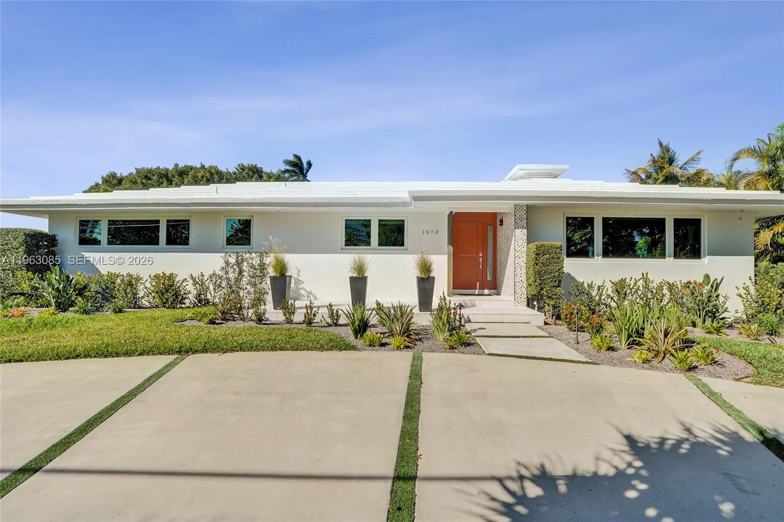 1673 Bel Air Ave, Lauderdale By The Sea, Florida 3, Lauderdale By The Sea, Florida 33062, 3 Bedrooms Bedrooms, ,2 BathroomsBathrooms,Residential Lease,For Rent,1673 Bel Air Ave, Lauderdale By The Sea, Florida 3,A11963085