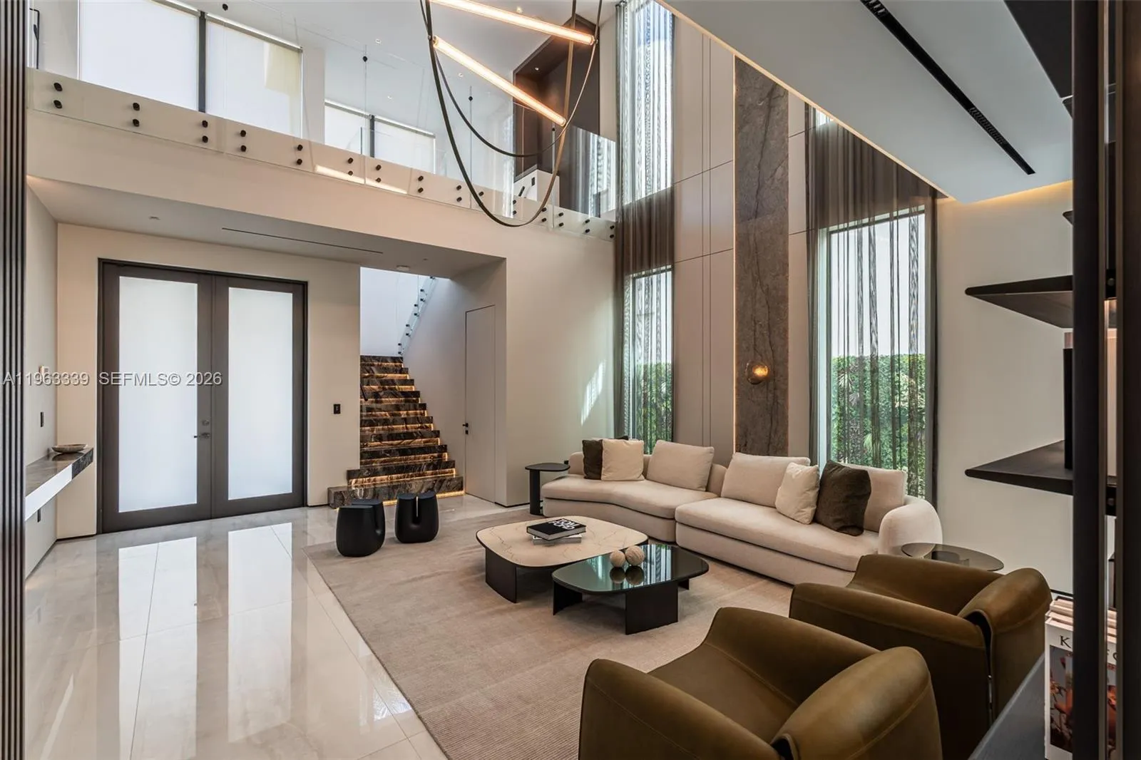 10540 Nw 67th Ter, Doral, Florida 33178, Doral, Florida 33178, 5 Bedrooms Bedrooms, ,5 BathroomsBathrooms,Residential,For Sale,10540 Nw 67th Ter, Doral, Florida 33178,A11963339